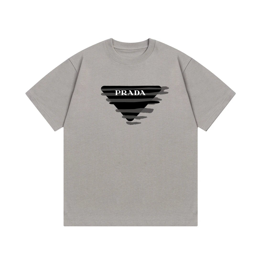 PRADA T-shirt Letter Graffiti Direct Print on Chest Logo Logo Crew Neck Short Sleeve25ss New Pure Cotton Unisex Style T T-shirt OS Loose Fit Base Shirt Top Half Sleeve T-Shirt