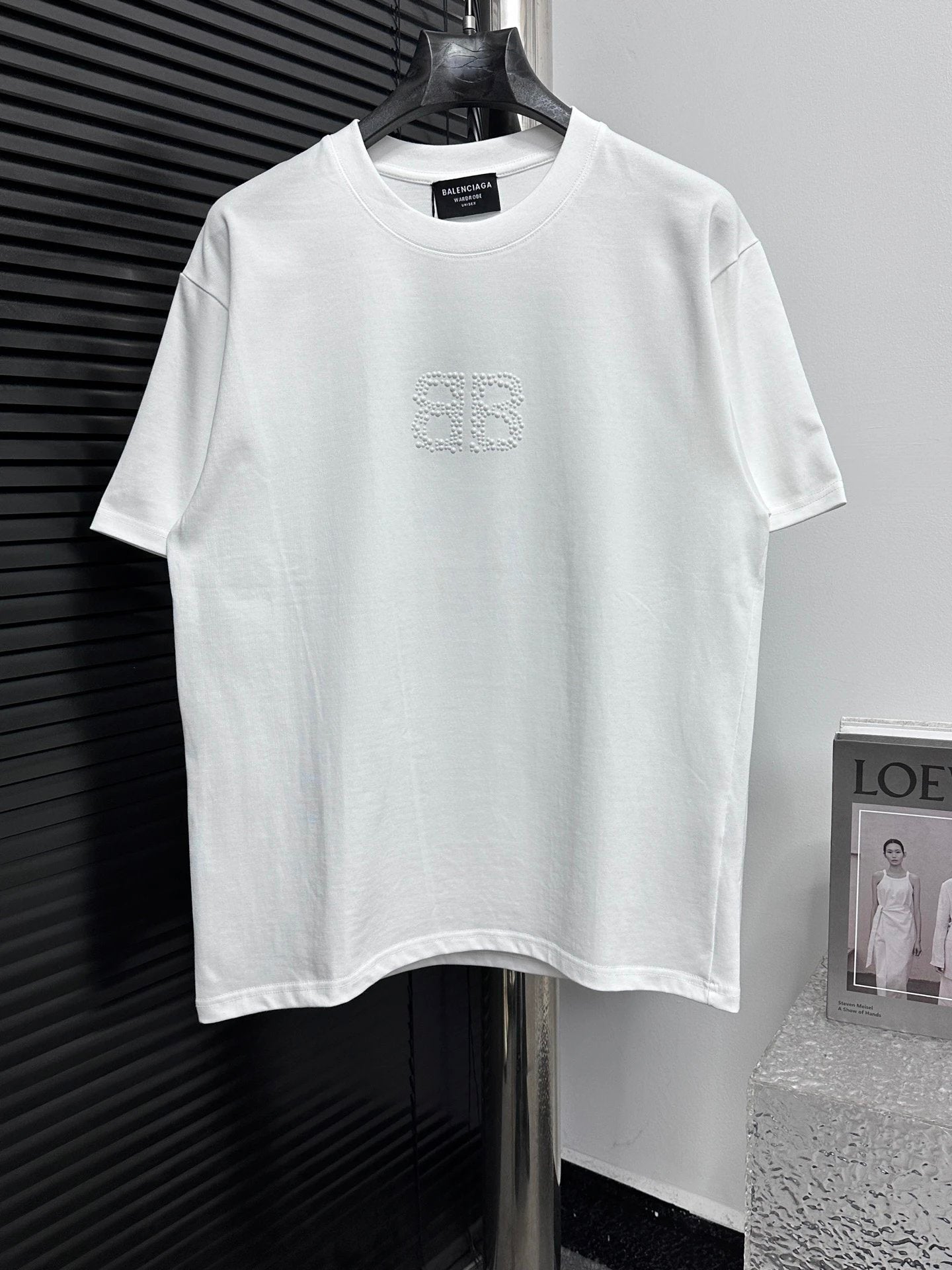Balenciaga T-shirt Front and back pearl letters logo round Neck Short Sleeve25ss New Pure Cotton Unisex Style T T-shirt OS Loose Fit Base Shirt Top Half Sleeve T-Shirt