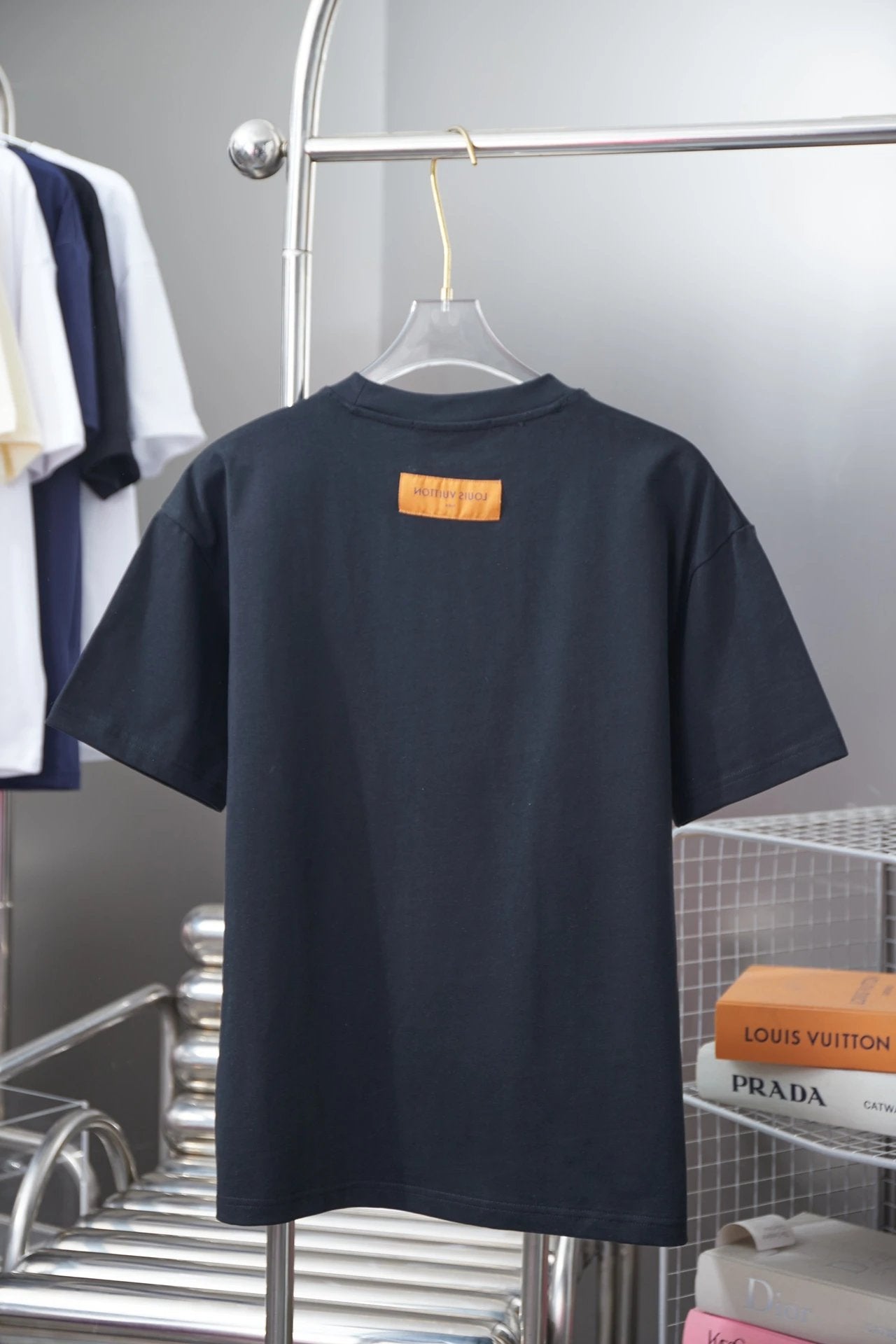 Louis Vuitton LV T-shirt Early Spring New Style Front Letter Print logo round Neck Short Sleeve25ss New Pure Cotton Unisex Style T T-shirt OS Loose Fit Base Shirt Short Sleeve Top T-Shirt