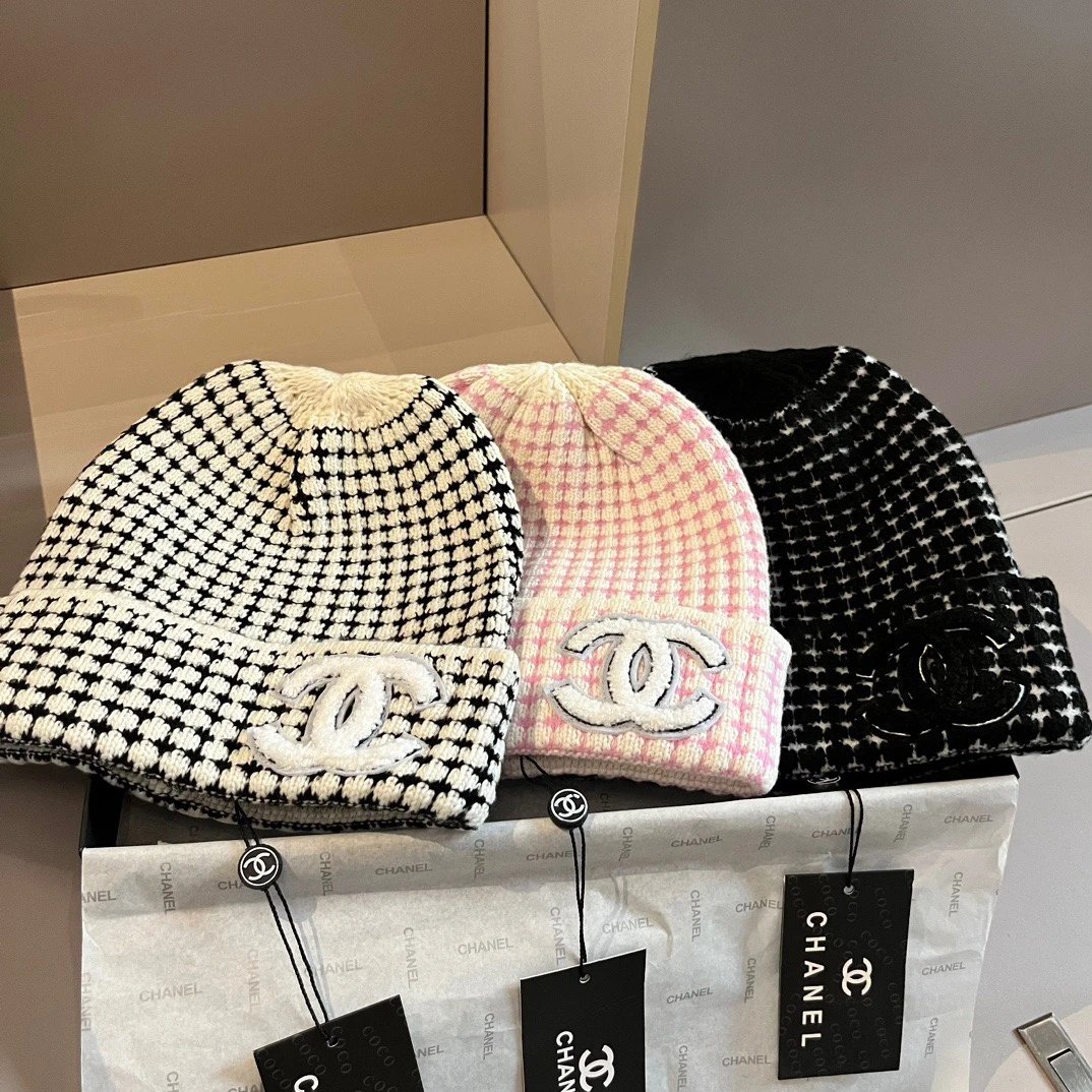 Chanel Hat Casual Knitted Hat High Quality Fashion Fashion Brand
Autumn and Winter New Classic Big logo Knitted Woolen Cap