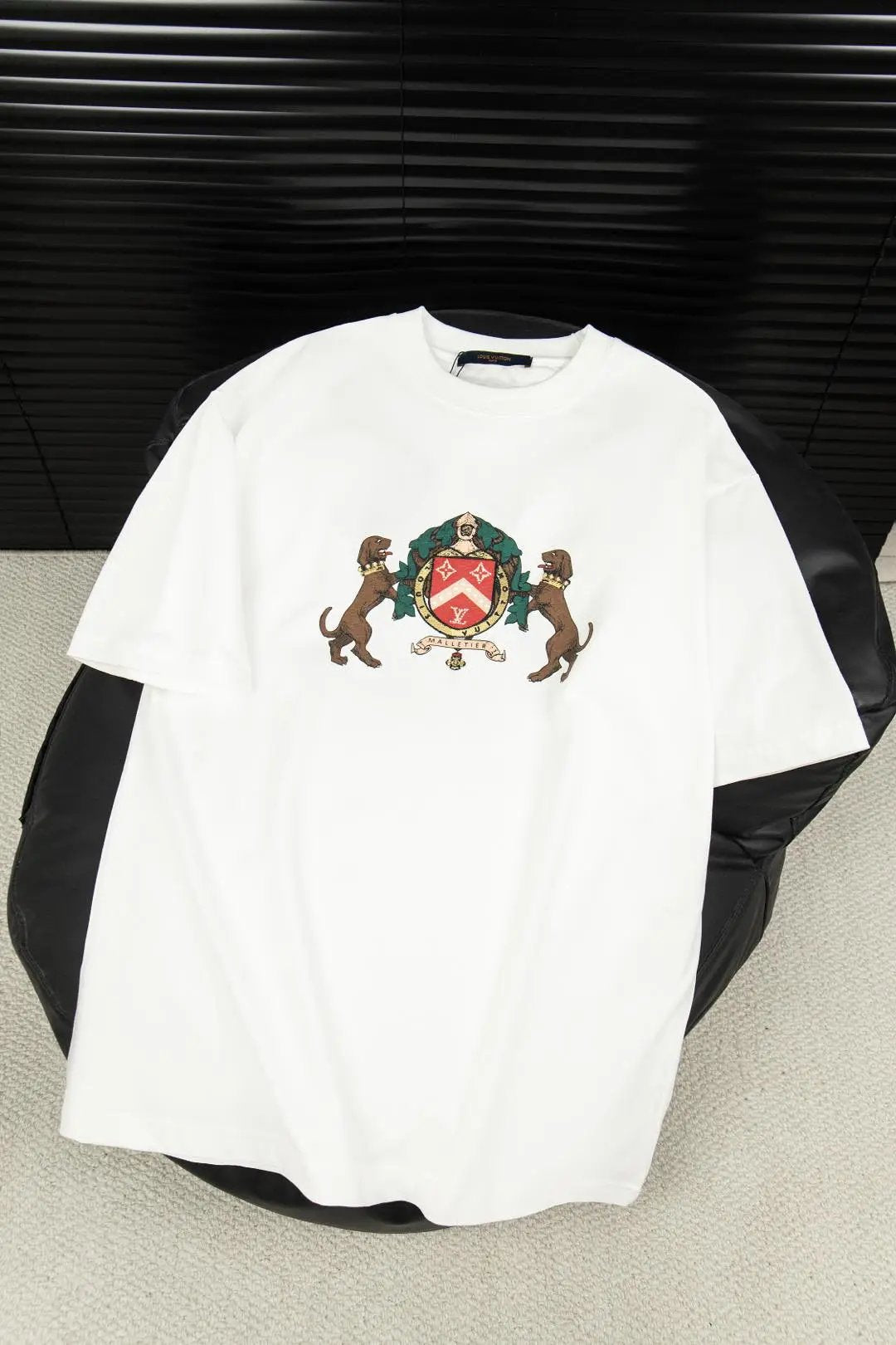 Louis Vuitton LV T-shirt Front Double Dog Logo Print logo round Neck Short Sleeve25ss New Pure Cotton Unisex Style T T-shirt OS Loose Fit Base Shirt Top Half Sleeve T-Shirt