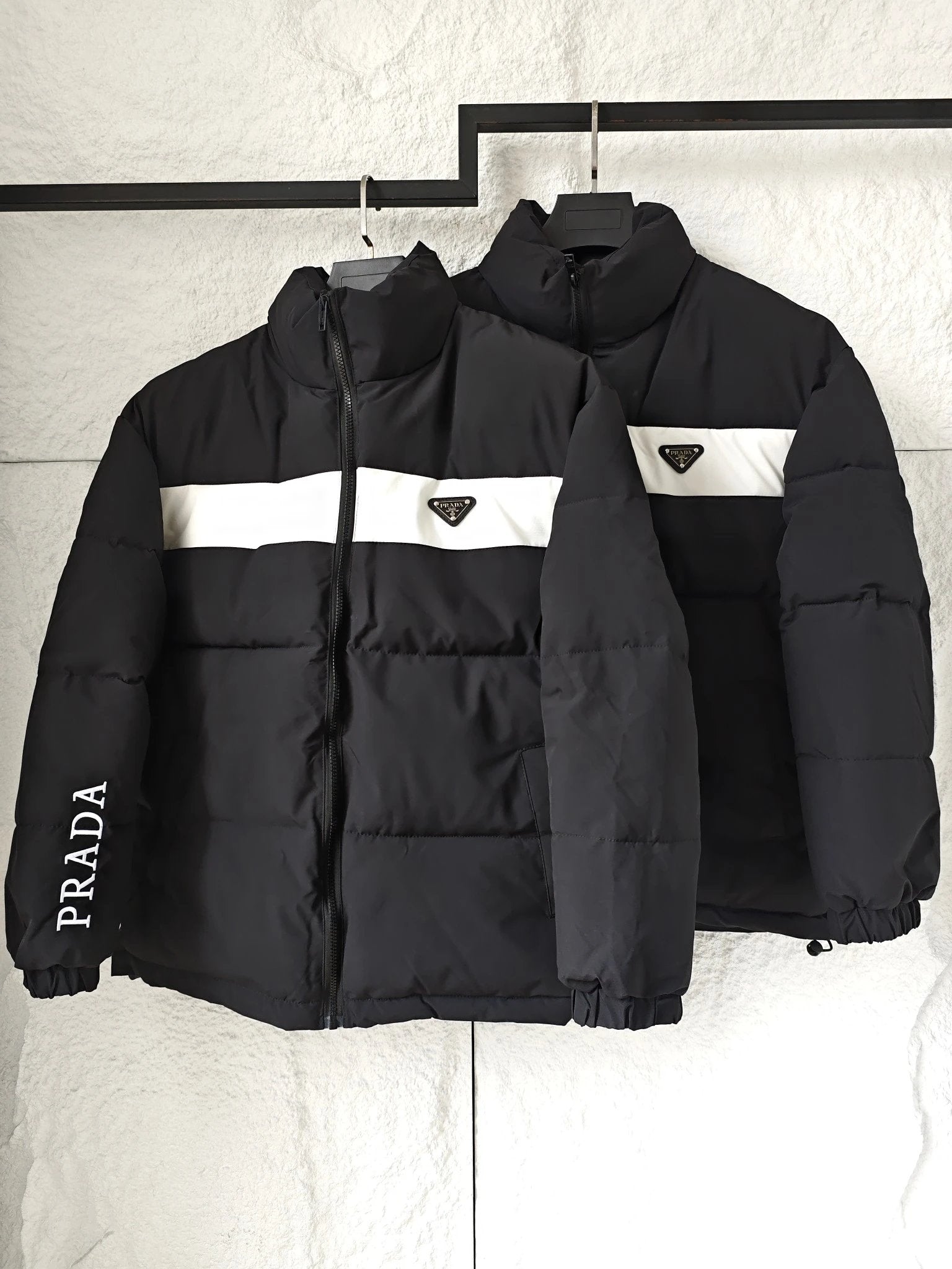 PRADA Jackets Triangle Logo Letter Embroidery Cotton Jacket Unisex Cotton Coat Unisex Winter Warm Sports Casual Loose Versatile