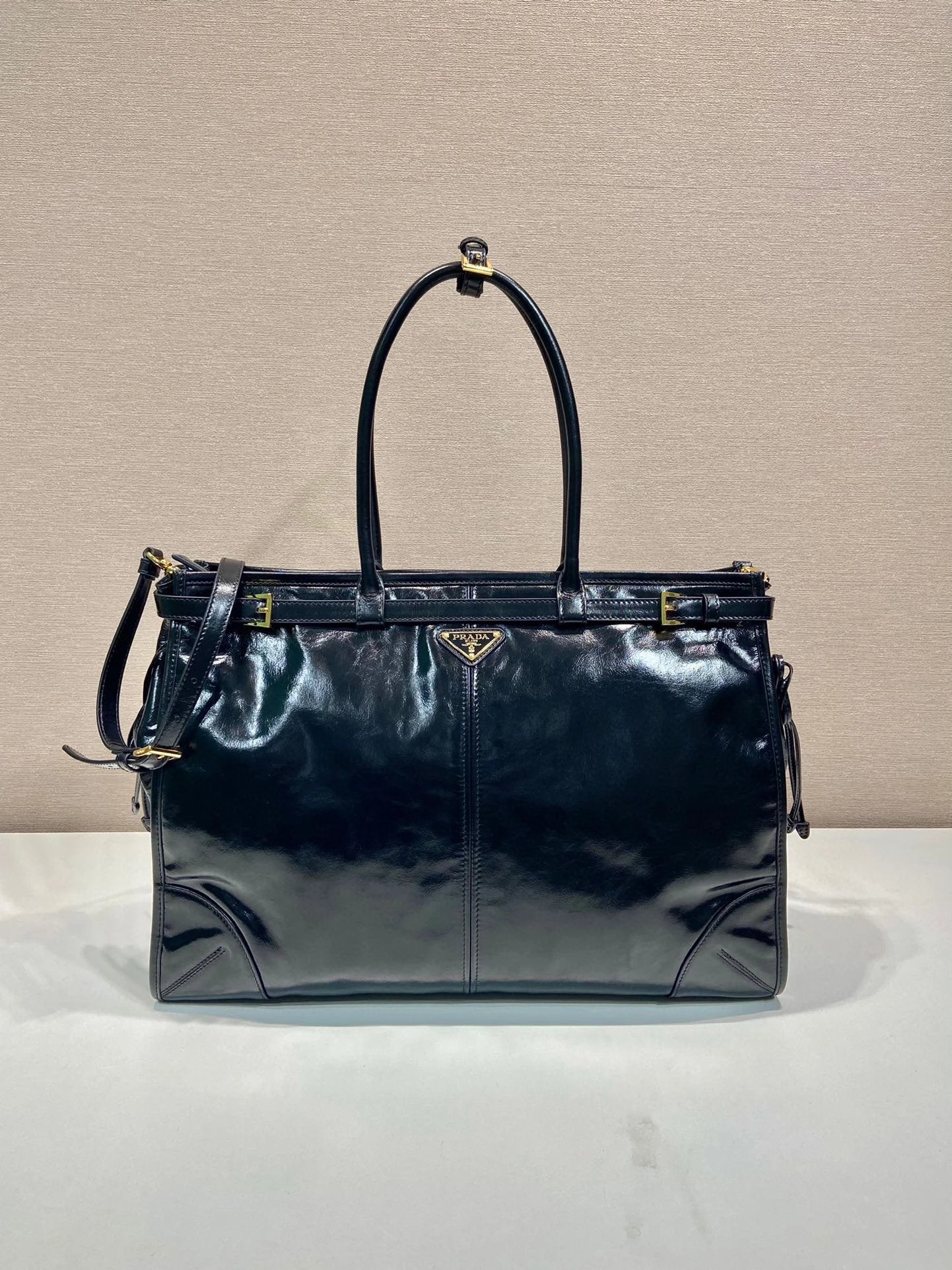 PRADA Bag Top version Latest Version LusSolf Oil Wax Leather Extra Large Crossbody Bag Shoulder Bag Handbag Hand Bag Underarm Bag Women's Bag1BA439