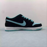 Nike Dunk Low shoes