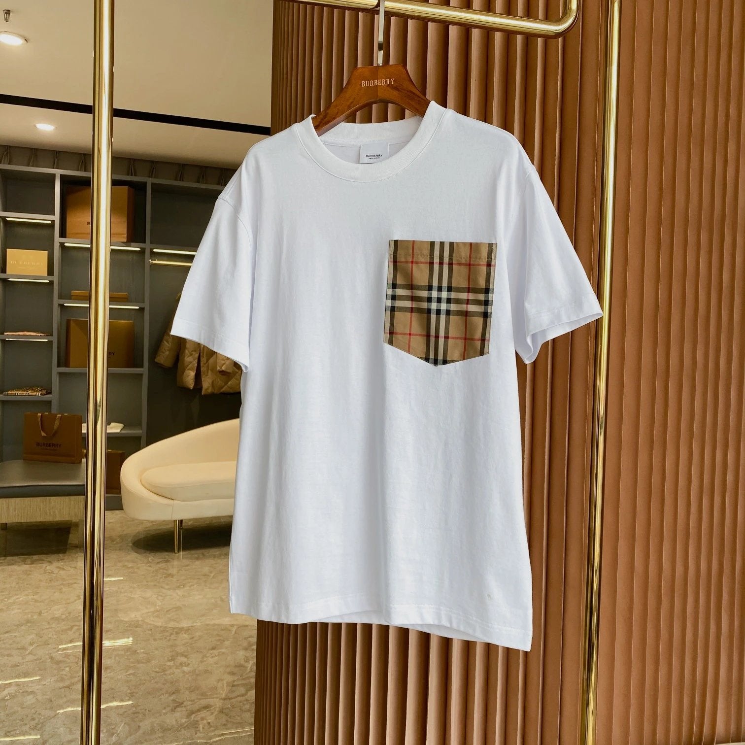 Burberry T-shirt Chest Pocket Design with Plaid Pattern logo round Neck Short Sleeve25ss New Pure Cotton Unisex Style T Casual T-Shirt Base Layer Shirt OS Loose Fit Half Sleeve Top Plus Size
