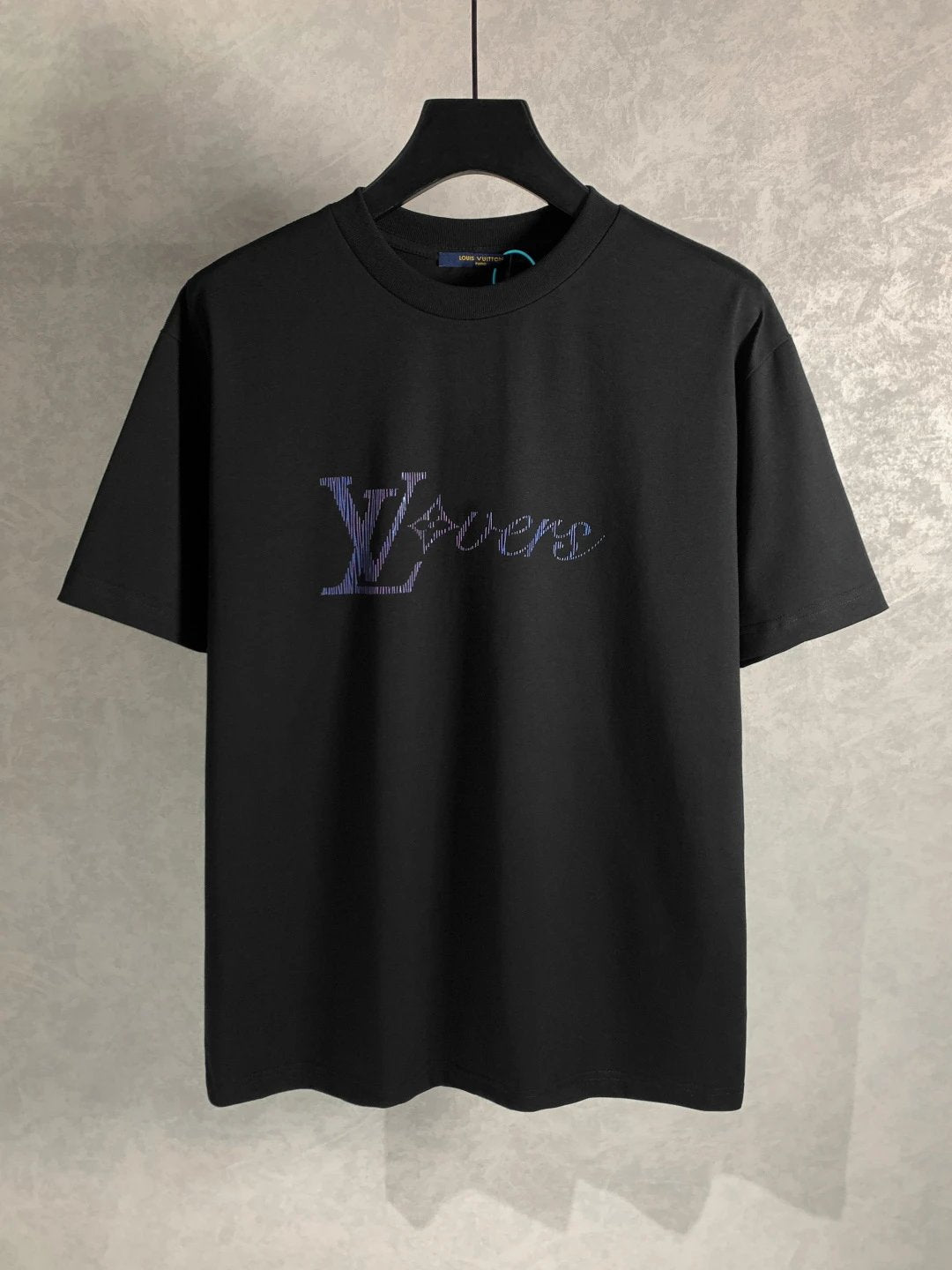 Louis Vuitton LV T-shirt Chest Rainbow Vertical Stripe Letter Print logo round Neck Short Sleeve25ss New Pure Cotton Unisex Style T Casual T-Shirt Base Layer Shirt OS Loose Fit Half Sleeve Top Plus Size