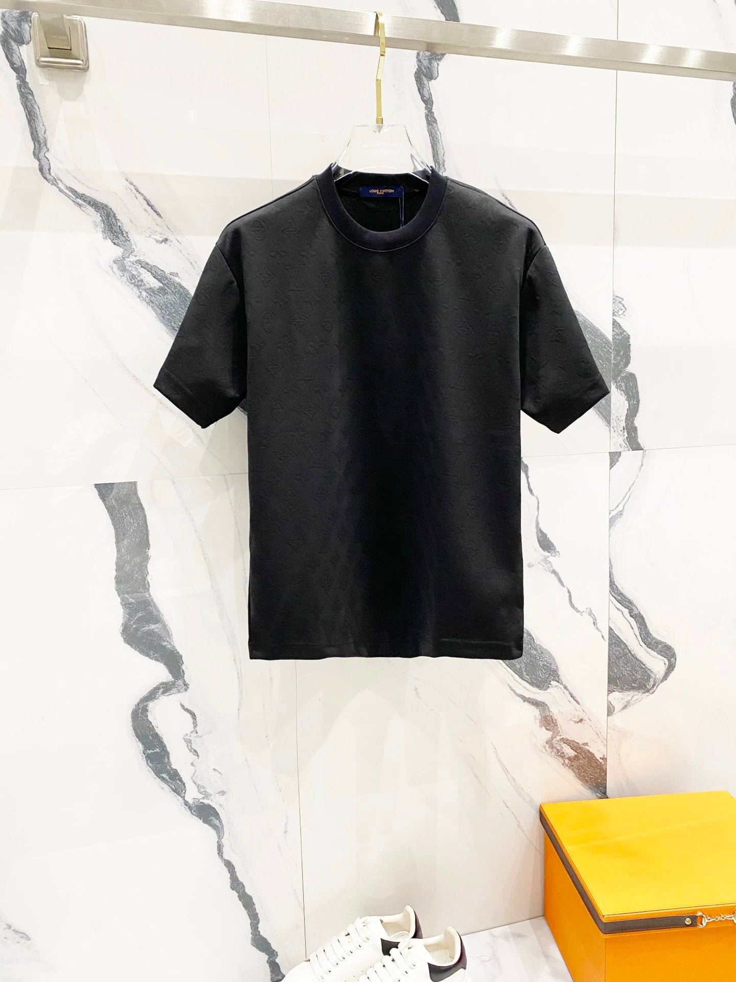 Louis Vuitton LV T-shirt Full Print Dark Pattern Four-Leaf Clover Letter Jacquard logo round Neck Short Sleeve25ss New Pure Cotton Unisex Style T T-shirt OS Loose Fit Base Shirt Half Sleeve T-Shirt Top Half Sleeve