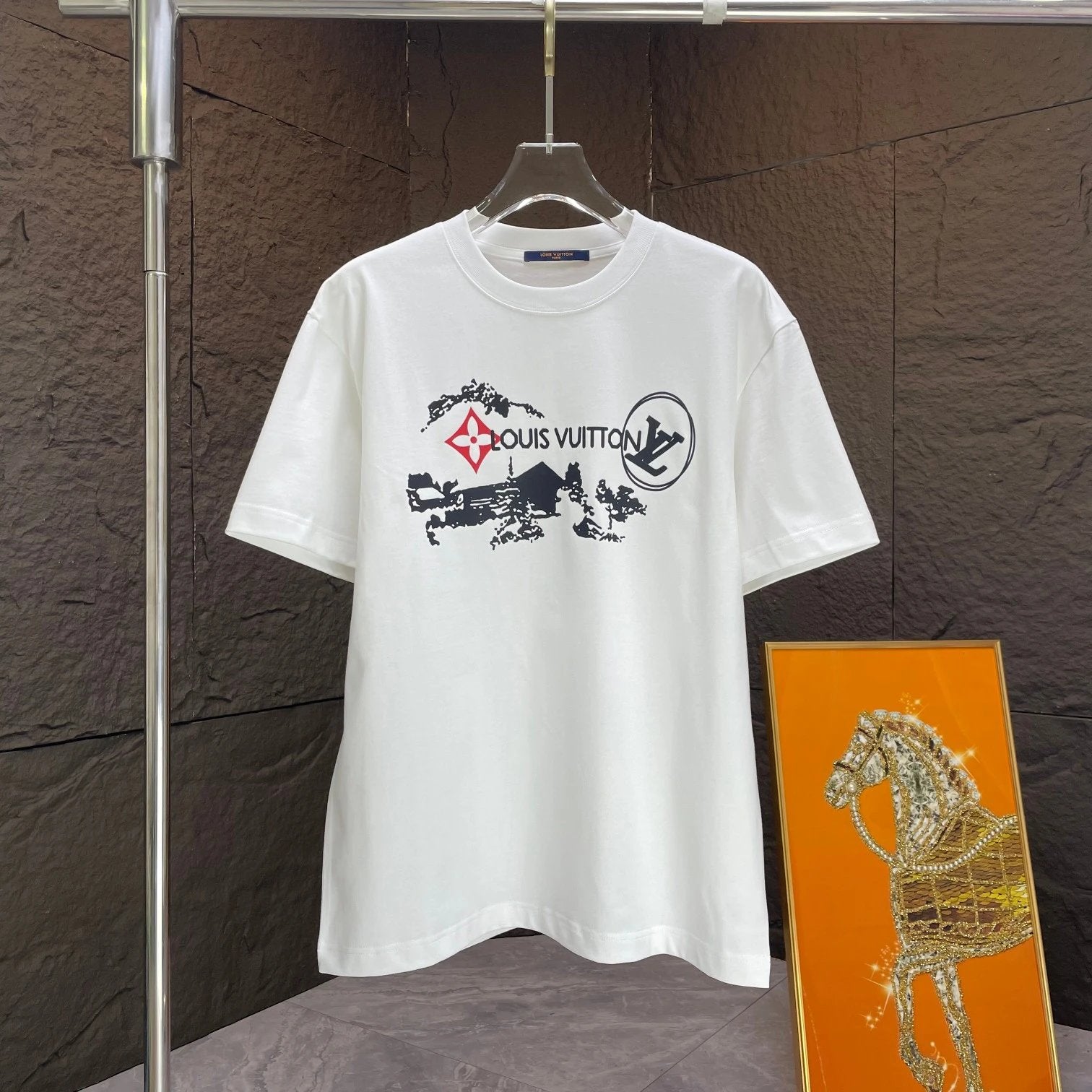 Louis Vuitton LV T-shirt Chest Letter Pattern Print logo round Neck Short Sleeve25ss New pure cotton T Unisex T-Shirt OS Drop Shoulder Loose Fit Base Shirt Top T-Shirt Short Sleeve