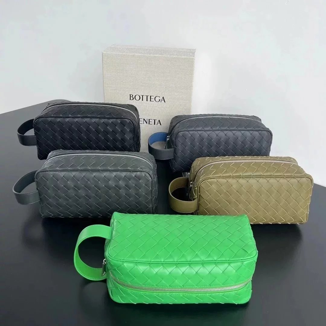 Bottega Veneta Men's Bag Top version 【Super Original Genuine Goods Leather】24Early Spring New Home Men's and Women's Same Wash Bag Storage Bag Clutch Original Handmade Woven Intrecciato Woven Wash Bag with Imported First Layer Cowhide Breathable Wear-Resi