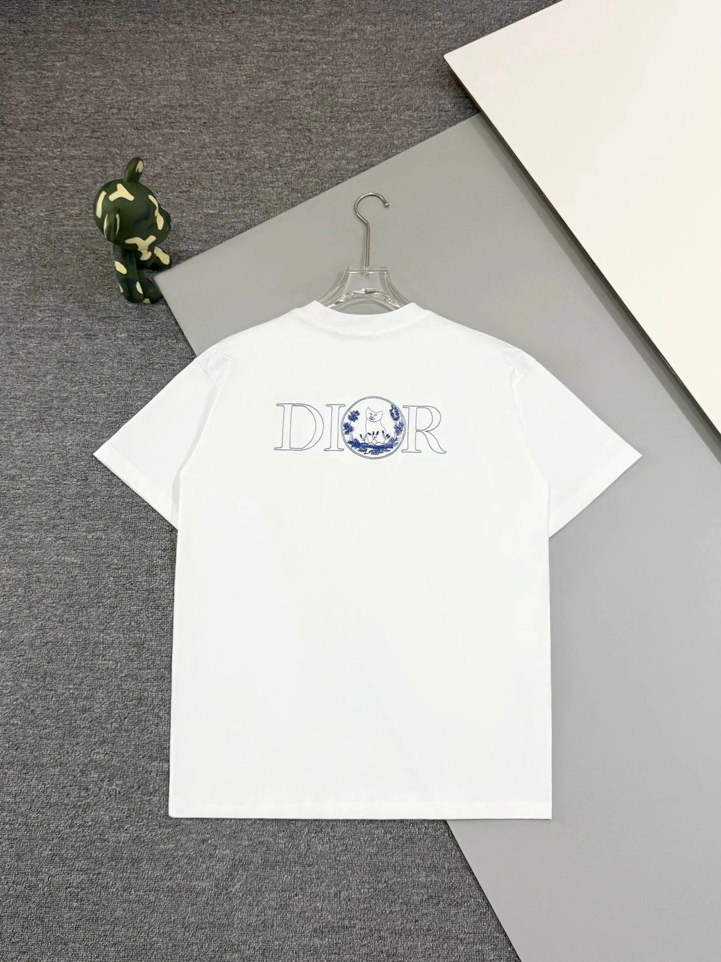 Dior T-shirt Front and back cat embroidery logo round Neck Short Sleeve25ss New Pure Cotton Unisex Style T Casual T-Shirt Base Layer Shirt OS Loose Fit Half Sleeve Top Plus Size