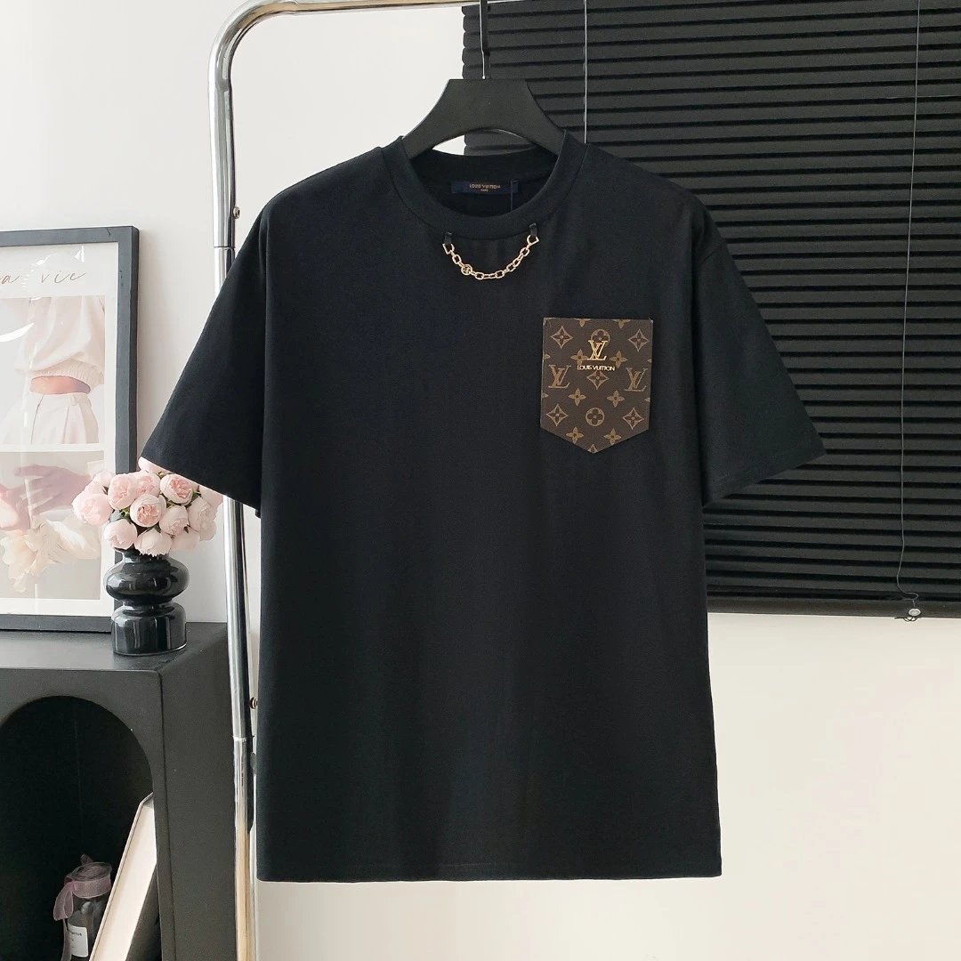 Louis Vuitton LV T-shirt Leather Pocket logo round Neck Short Sleeve25ss New Pure Cotton Unisex Style T Casual T-Shirt Base Layer Shirt OS Loose Fit Half Sleeve Top Plus Size