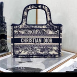 Dior Women's Bag Top version 【Pure Original Surrogate Shopping Grade Fabric】New Version Horizontal Pattern D Arc Seiko New booktotemini Mini Tote Bag Presbyopic Purplish Blue Wine Red Shopping Bag Purplish Blue Claret Embroidery Mini Women's Bag Shoulder