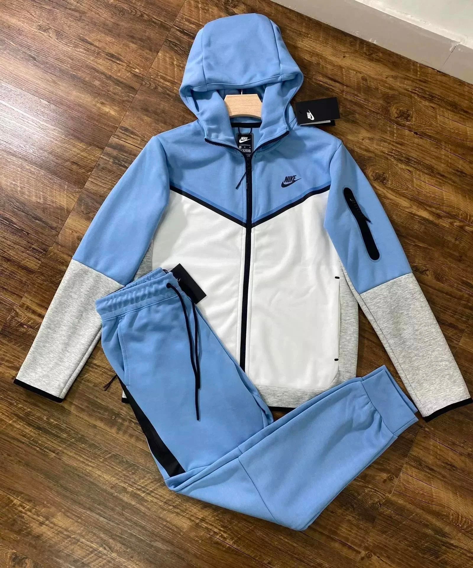 Nike Autumn and Winter Leisure Fashion Sweater Sports Suit