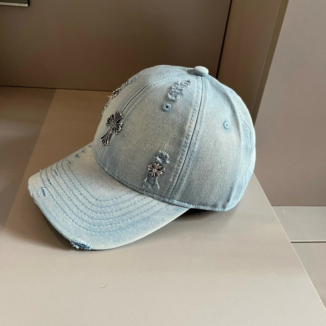 Chrome Hearts Hat Labeling logo Baseball Cap Sunshade Sun Protection Duckbill Cap Large Head Circumference Slimming Face Curved Brim Versatile Sports Hat for Men and Women Couples Same Style