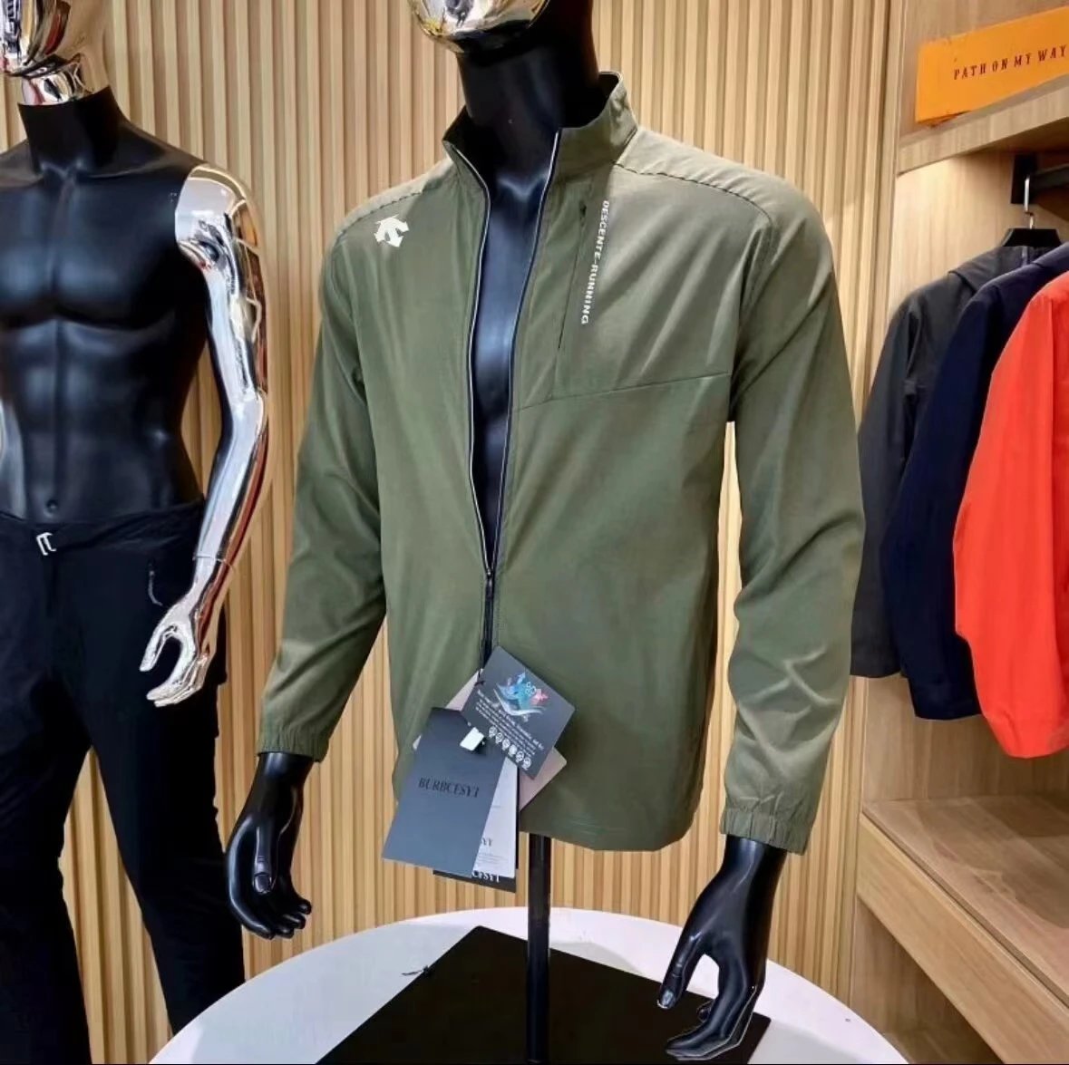 Arc'teryx Jackets Coats Men's Assault Jacket Youth Version Activity Jacket（Non-Quality Problems Are Not Returning & Amp; Exchanging Supported）