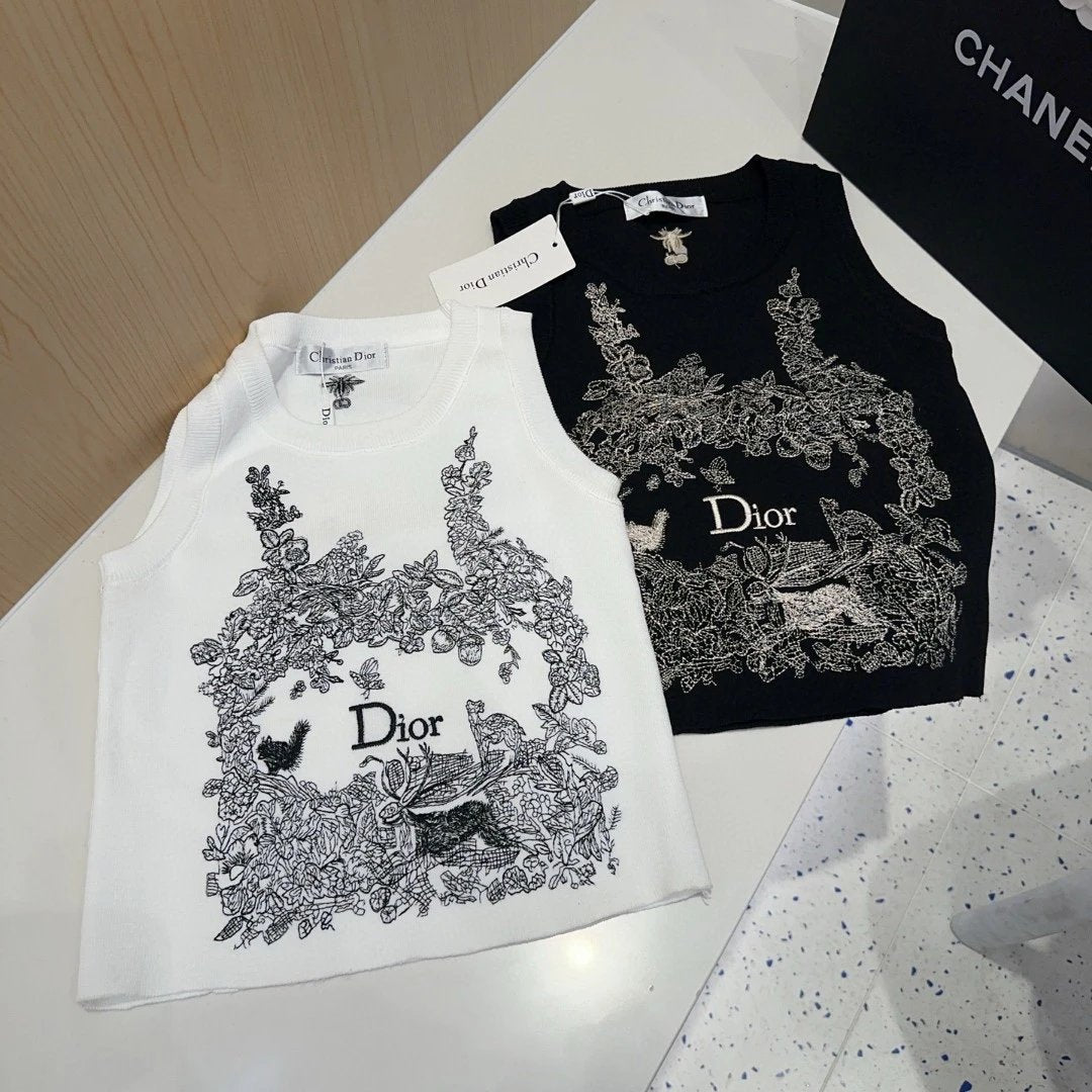 Dior T-shirt Chest Letter Pattern Print logo Sleeveless Short Sleeve Sleeveless Vest25ss New Pure Cotton Women's Style T T-shirt OS Loose Fit Base Shirt Top Half Sleeve T-Shirt