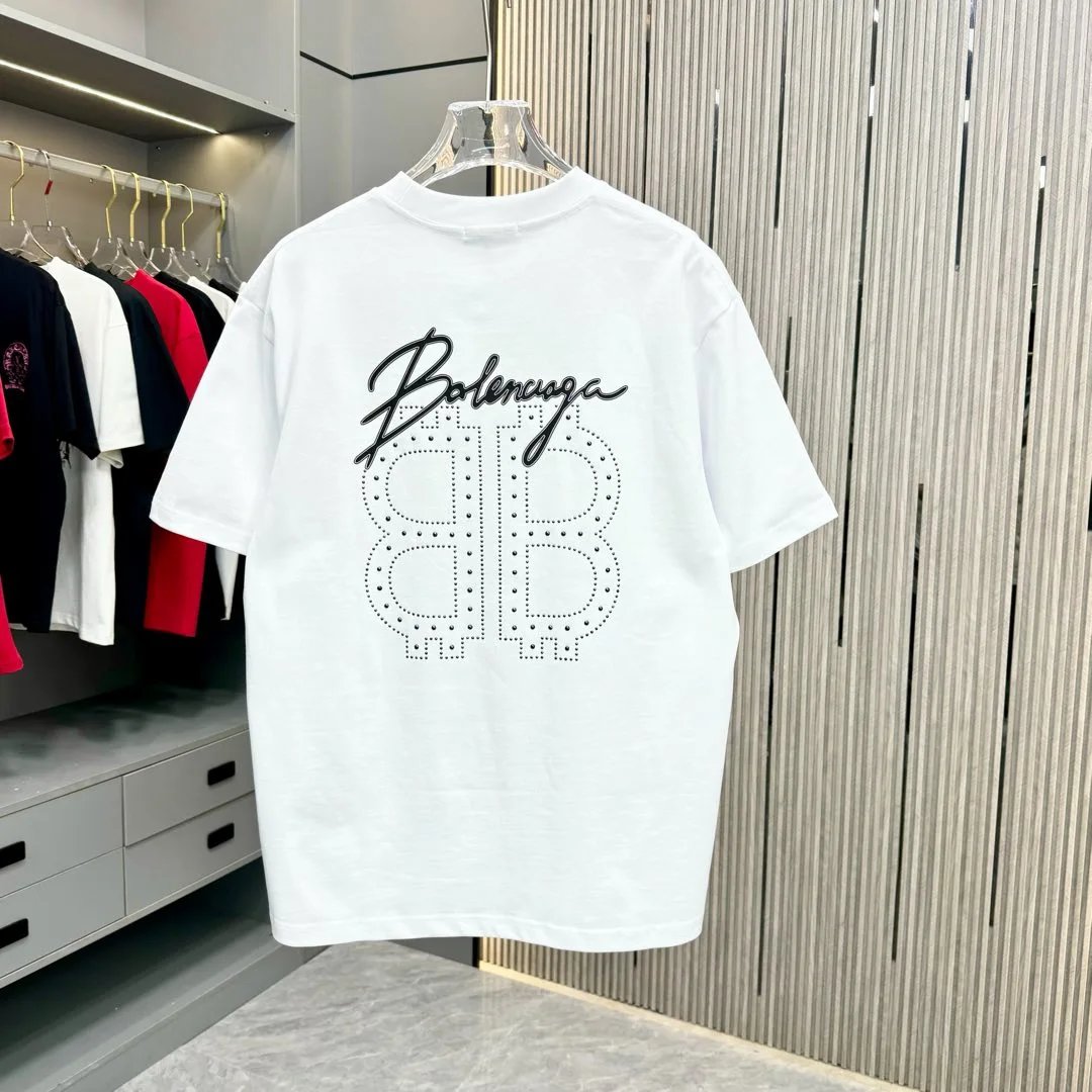 Balenciaga T-shirt Chest BB Diamond logo round Neck Short Sleeve25ss New pure cotton T Unisex T-Shirt OS Drop Shoulder Loose Fit Base Shirt Top T-Shirt Short Sleeve
