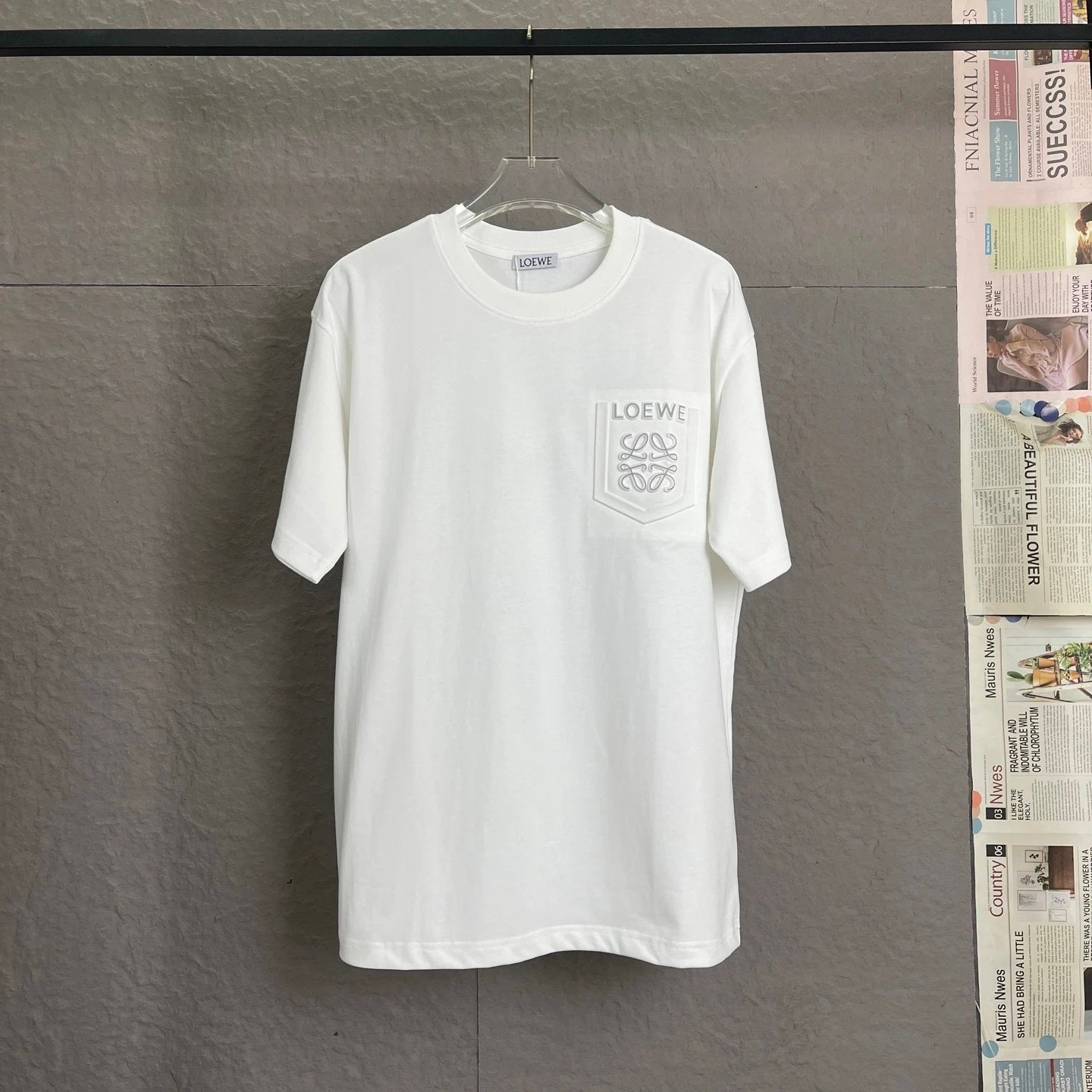 LOEWE T-shirt 3D Embroidered Letter Pattern on Chest logo round Neck Short Sleeve25ss New pure cotton T Unisex T-Shirt OS Drop Shoulder Loose Fit Base Shirt Top T-Shirt Short Sleeve