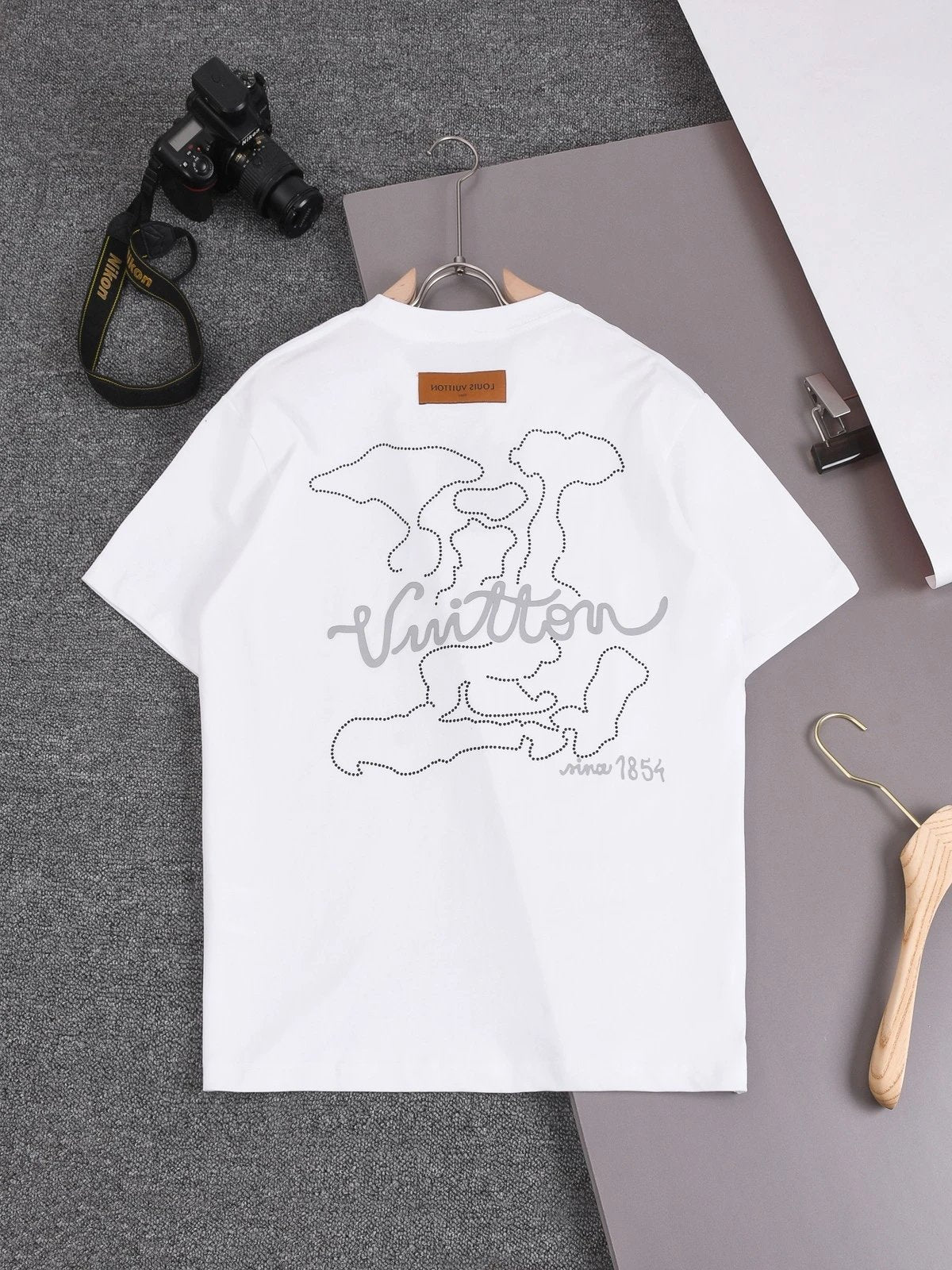 Louis Vuitton LV T-shirt 3D Rhinestone Silicone logo round Neck Short Sleeve25ss New Pure Cotton Unisex Style T T-shirt Base Shirt Tee Shirt OS Loose design