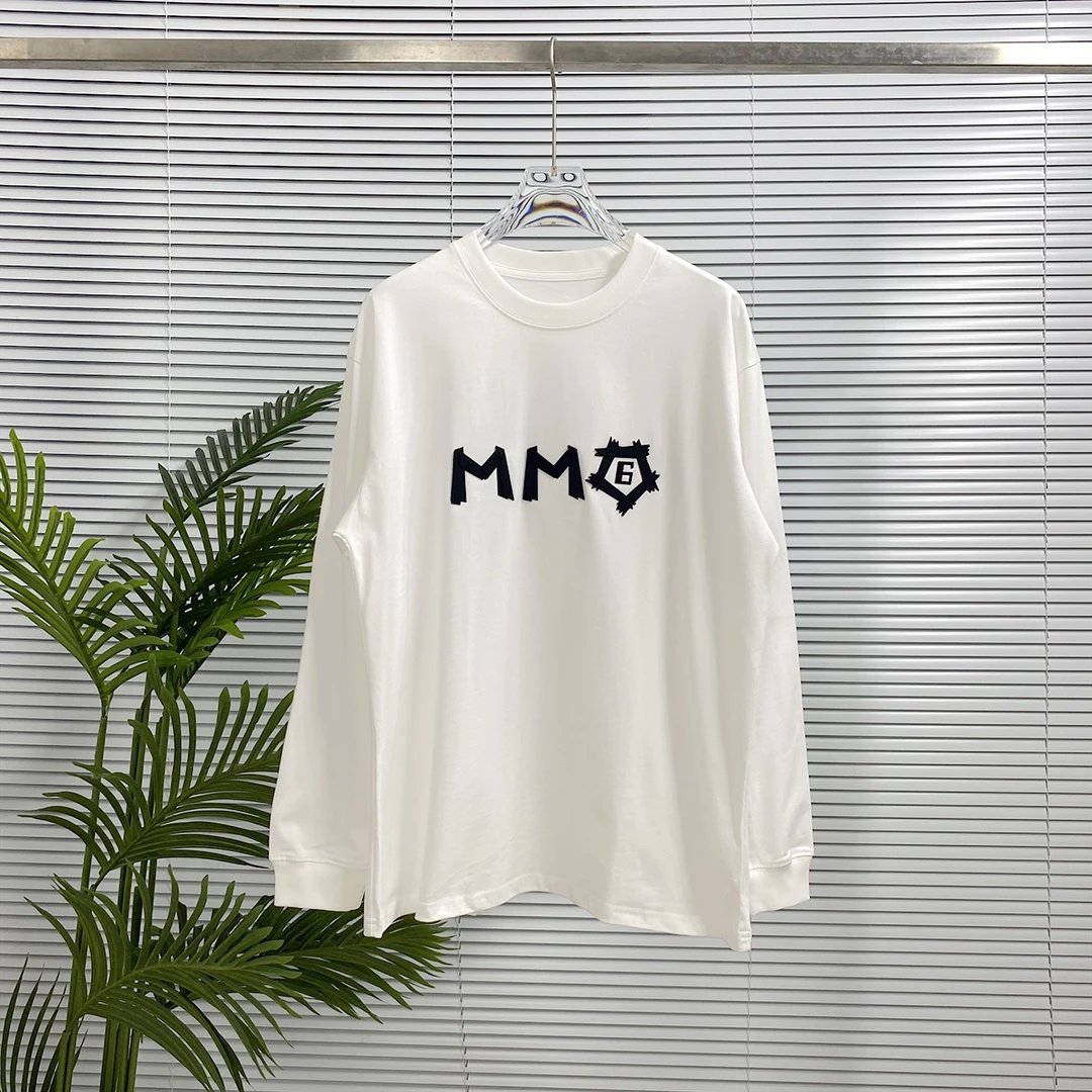 Maison Margiela Hoodie Best-selling new type24s Autumn and Winter Long Sleeve T Front of the Shirt logo Round Neck Sweatshirt Long Sleeve Base Shirt Jacket Top Fashion Unisex Sports Casual Loose Fit Versatile Autumn Winter New Arrival