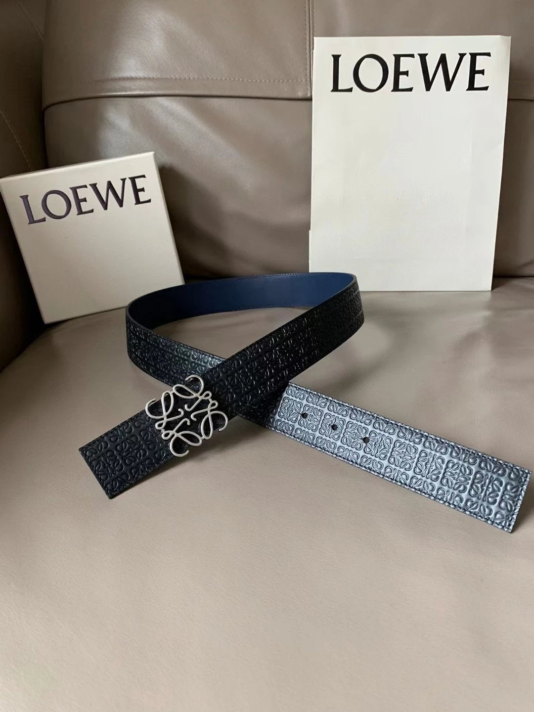 LOEWE Belt Top version Belt Genuine Cattlehide Leather Surface Original Single Original Single Double-Sided First Layer Original Cowhide4.0Men's Leather Belt Man's Belt Men's Belt Business Casual Pants Belt Men's Business Casual Belt Belt Men's High-End B