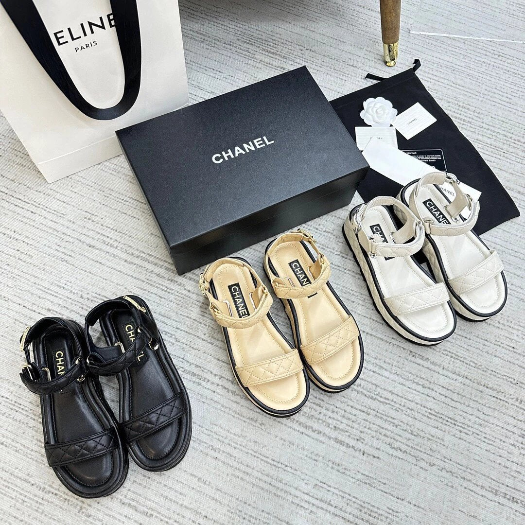 Chanel Shoes High Quality Platform Sandals Counter Catwalk Main Push Series Sandals New This Counter Shoes Are Hard to Find，Classic with Retro, Exquisite and Fashionable Atmosphere，All-Matching Items of Any Style
Vamp：Mixed Sheepskin Electric Embroidery