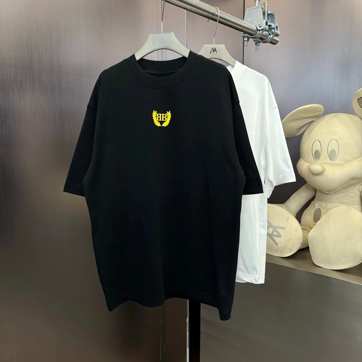 Balenciaga T-shirt Yellow double on chest B Wheat Embroidery logo round Neck Short Sleeve25ss New Pure Cotton Unisex Style T T-shirt OS Loose Fit Base Shirt Top Half Sleeve T-Shirt