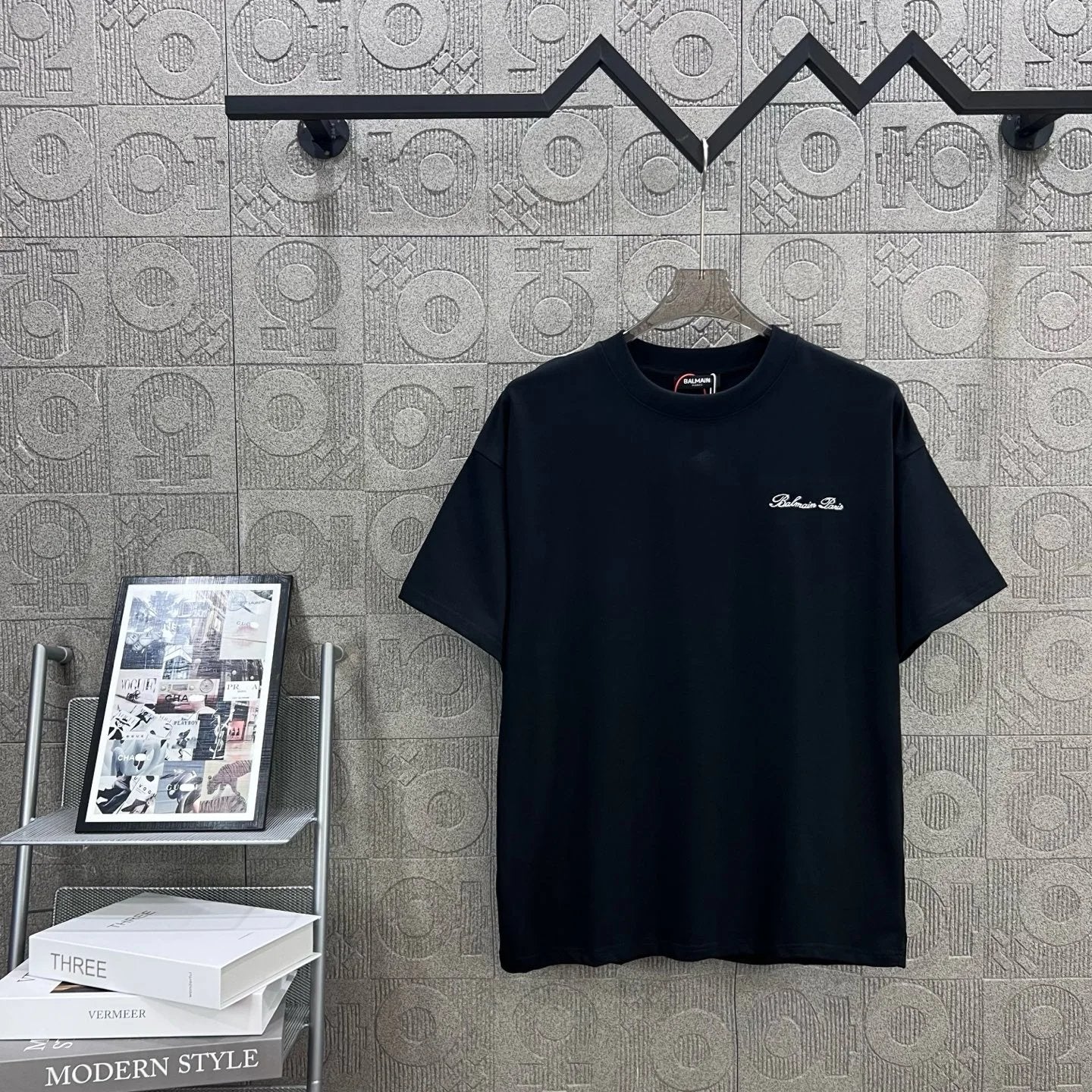 Balmain T-shirt Front and Back Simple Letter Embroidery logo round Neck Short Sleeve25ss New pure cotton T Unisex T-Shirt OS Drop Shoulder Loose Fit Base Shirt Top T-Shirt Short Sleeve