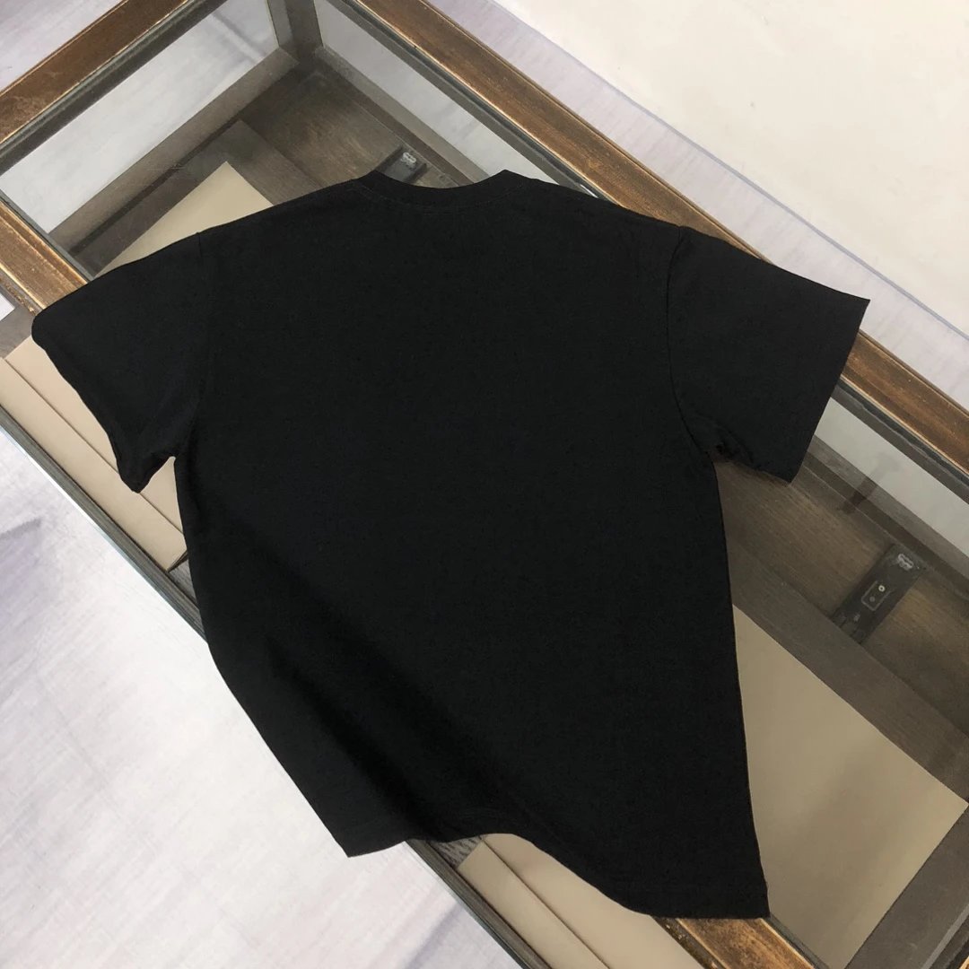 Maison Margiela T-shirt Asymmetric Line Number Print on Chest logo round Neck Short Sleeve25ss New pure cotton T Unisex T-Shirt OS Loose Fit Base Shirt Top Half Sleeve T-Shirt