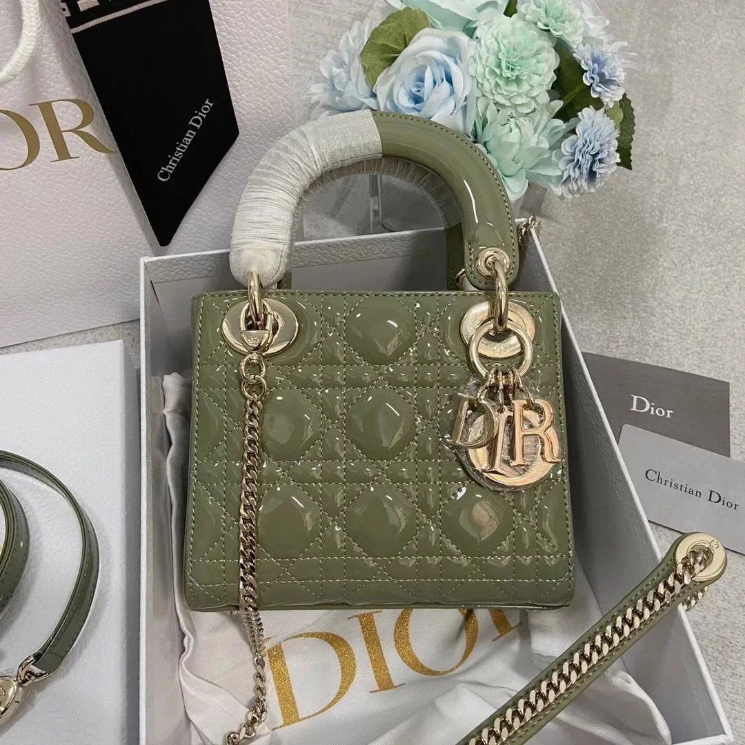 Dior Women's Bag Top version Version2023New ladymini Bag Diana Bag Three-Grid Classic Patent Leather Chain Shoulder Messenger Handbag Women's Bag