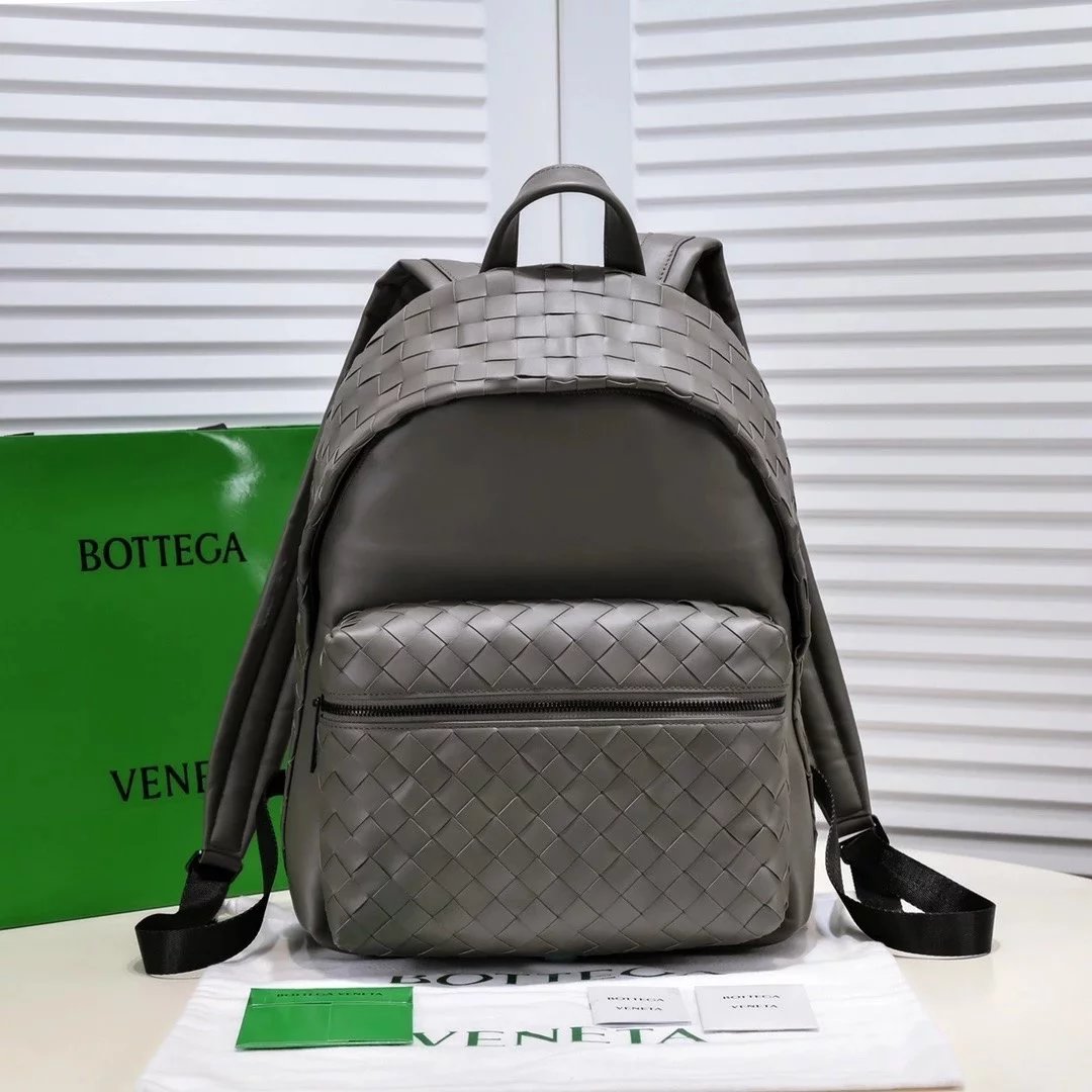 Bottega Veneta Men's Bag Top version 【New Premium Version Original Factory】2023New Weaving Backpack Men's Bag Backpack Shoulder Bag Women's Bag Backpack Schoolbag Large-Capacity Backpack Sports Bag Travel Bag Bv Woven Bag Backpack