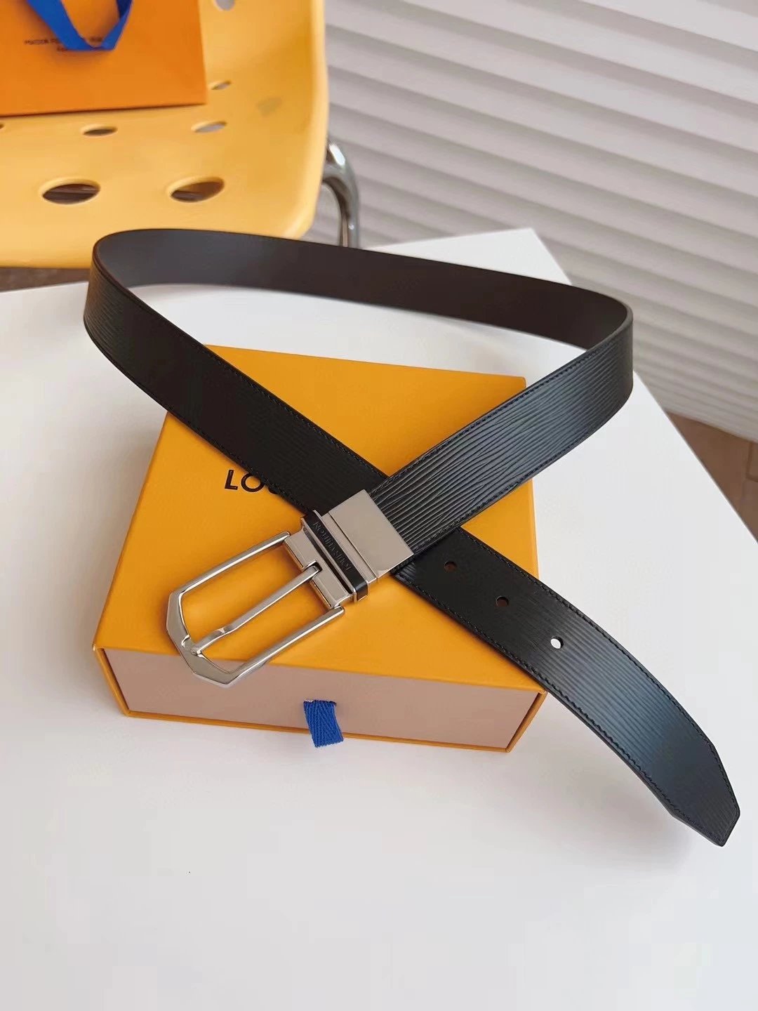 Louis Vuitton LV Belt Top version 【Counter Quality】The Most New Belt3.5cm Men's Belt Pin Buckle Men's Leather Belt with Classic Presbyopic Checkerboard Plaid Belt with Genuine Goods Packaging No Problem in and out of the Counter Versatile Casual Fashion F