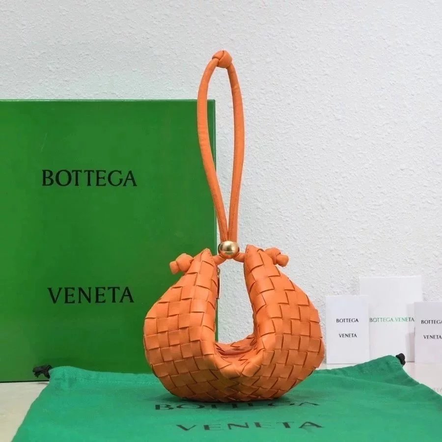 Bottega Veneta Women's Bag Top version 【Version Original Leather】Free Counter Packaging2022New TurnBagBottegaVeneta Golden ball jodie Underarm bag hobo Bag Ingot Bag Golden Balls Adjustable Buckle Brand New Woven Bag Women's Bag Golden Balls Bag Metal Bea