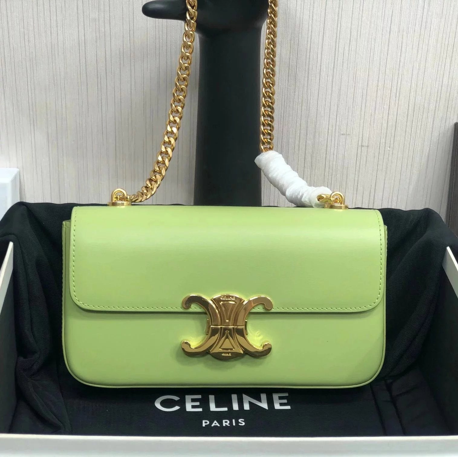 Celine women's bag Top version 【Original Leather】2022Spring and Summer New Triomphe Short Chain Small Size Arc De Triomphe Underarm Bag Cowhide Genuine Leather Bag Handbag Square Bag Women's Bag Underarm Bag Clutch Mini Chain Bag197993