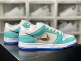 Nike Dunk Low shoes