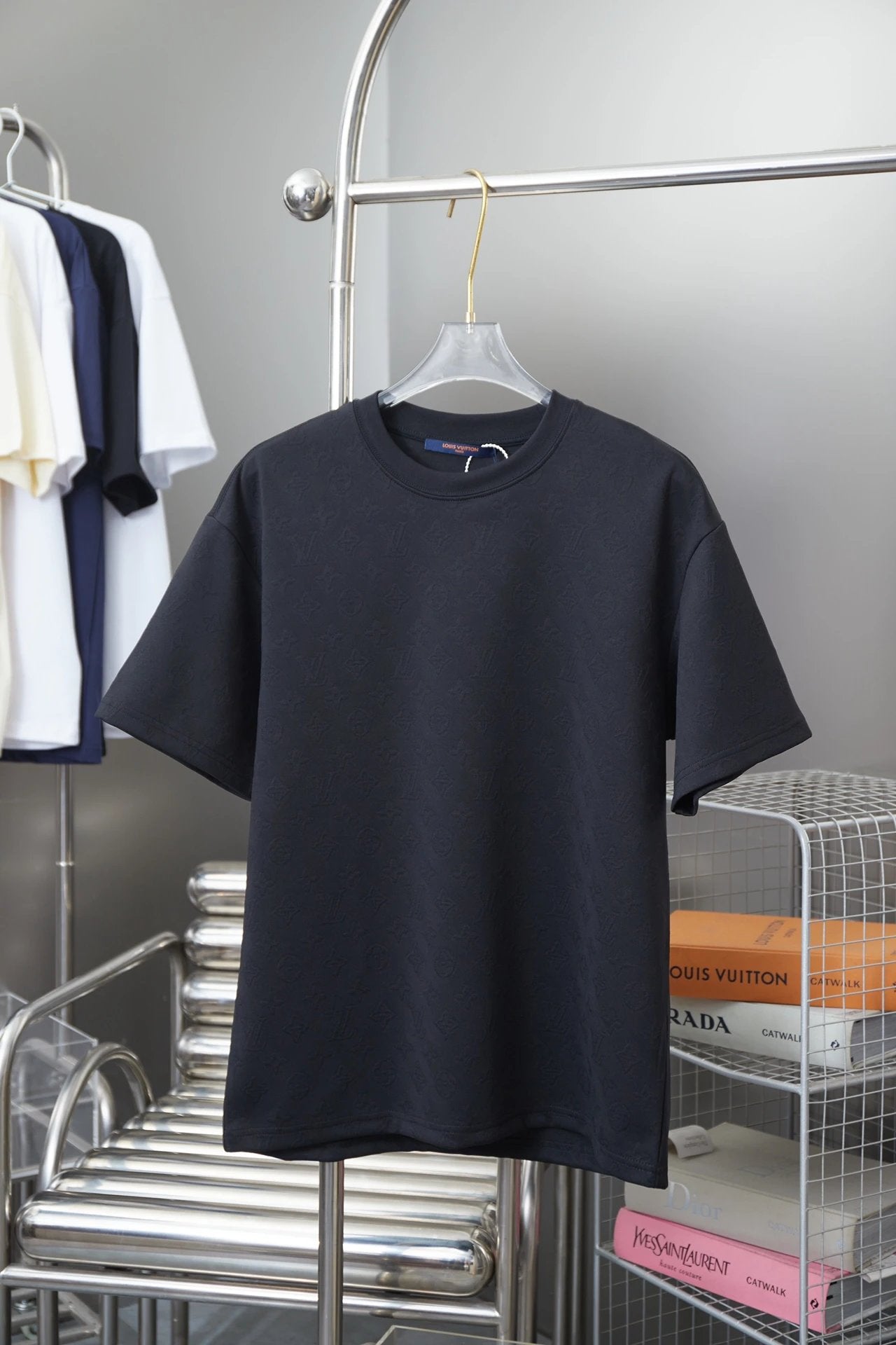 Louis Vuitton LV T-shirt Jacquard Shear Logo Crew Neck Short Sleeve Pure Cotton Unisex T T-shirt OS Loose Fit Base Shirt Summer Casual Simple T-Shirt