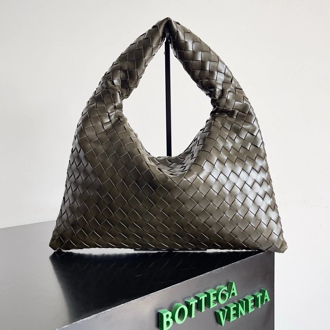 Bottega Veneta Women's Bag Top version 【High Quality】Hot Sale HOP Handbag Backpack Tote Bag Large Shopping Commuter Bag New miniHop Women's Bag Mini Messenger Bags New Large Shopping Bag hobo Underarm bag“Conspicuous Bag”Hop