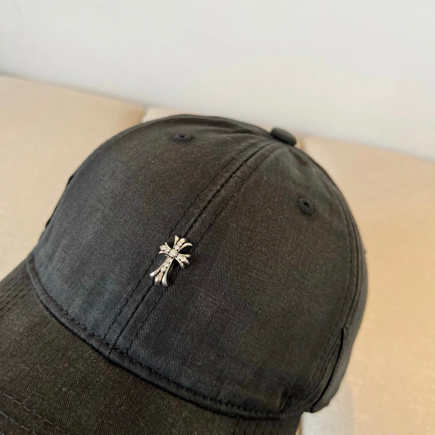 Chrome Hearts Hat logo Baseball Cap Sunshade Sun Protection Duckbill Cap Large Head Circumference Slimming Face Curved Brim Versatile Sports Hat for Men and Women Couples Same Style