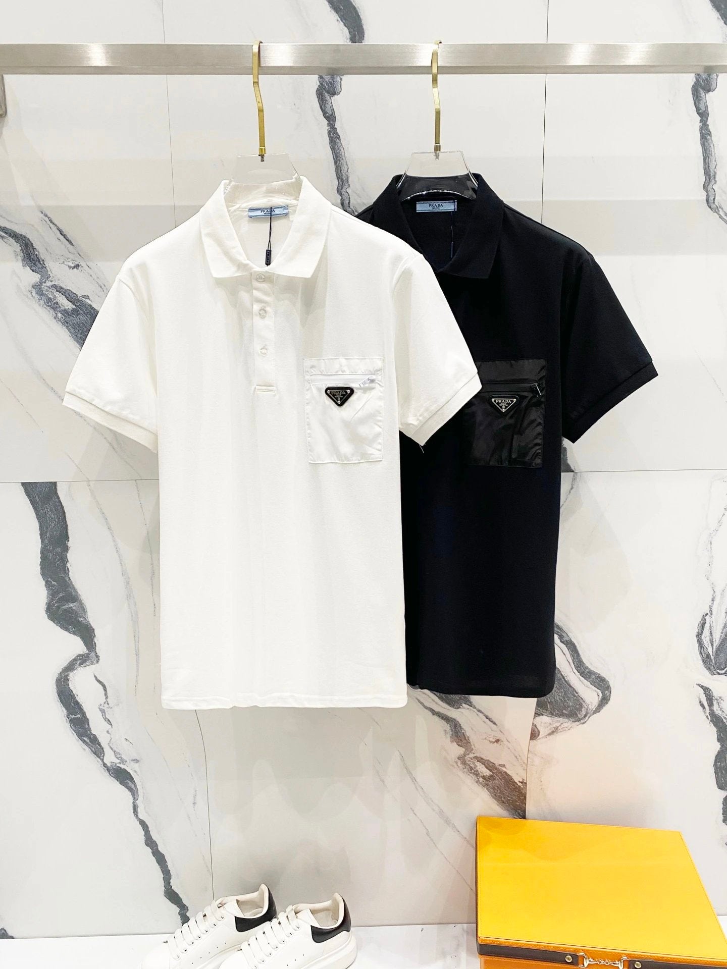 PRADA T-shirt Chest Triangle Mark logo Badge POLO Shirt Lapel Short Sleeve25ss New Unisex Summer Short Sleeve OS Loose T Business Half Sleeve Shirt Plus Size T-Shirt
