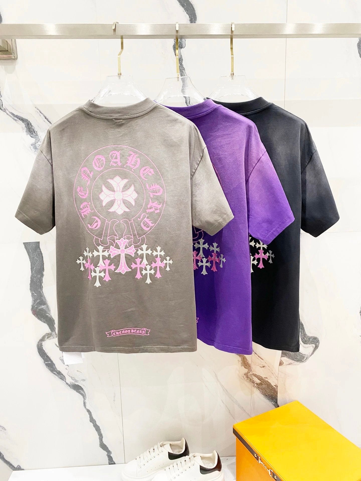 Chrome Hearts T-shirt Gold Stamped Sanskrit Script Print logo round Neck Short Sleeve25ss New Pure Cotton Unisex Style T T-shirt OS Loose Fit Base Shirt Half Sleeve T-Shirt Top Half Sleeve