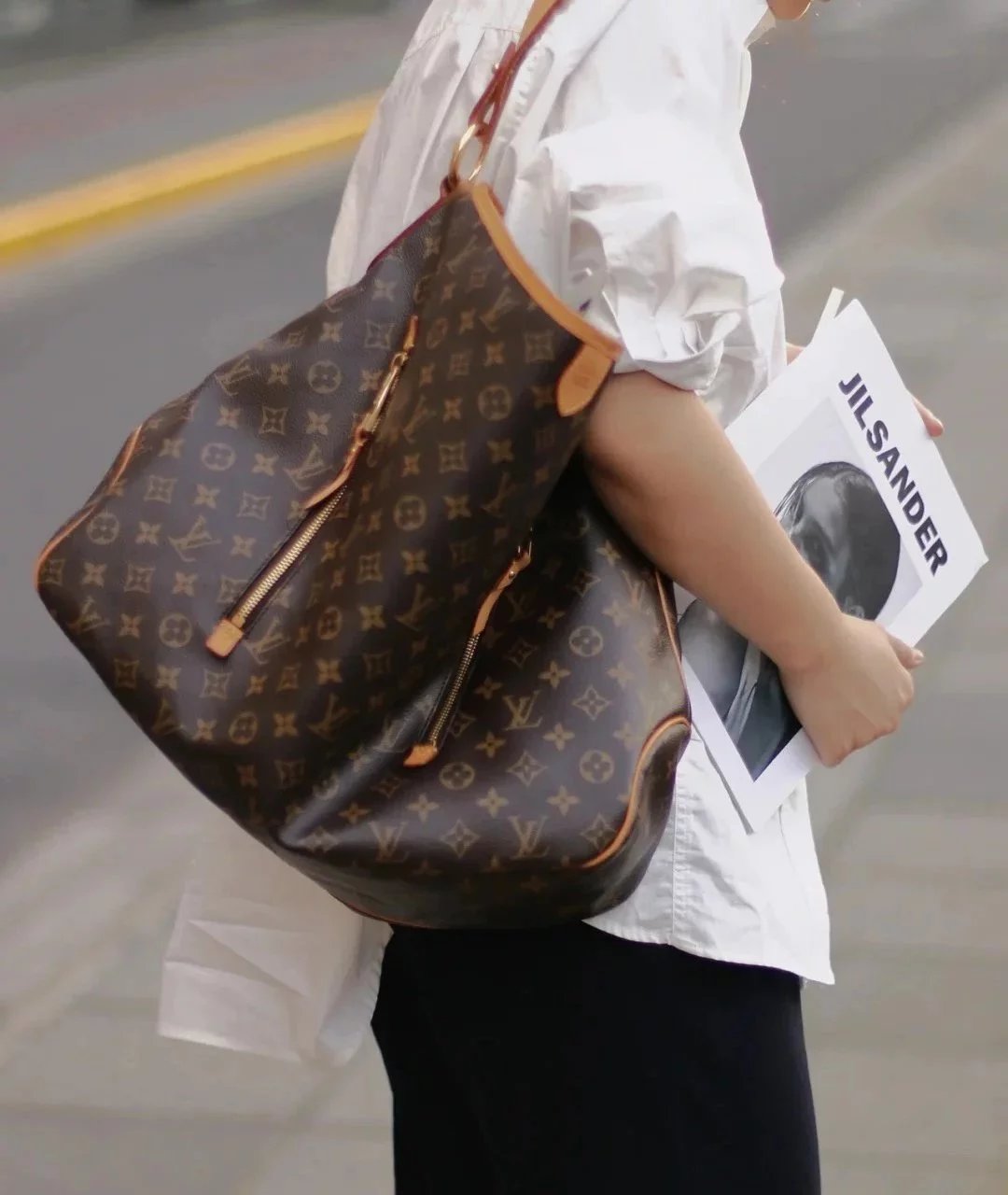 Louis Vuitton LV Women's Bag Top version 【The Highest Version of Duobao Leather】Classic Presbyopic Shopping Bag GRACEFUL Zhonggu Oversized Shopping Bag M40354Presbyopic White Leather GRACEFUL Women's Bag Messenger Bag Shoulder Bag Shopping Bag Mummy Bag M