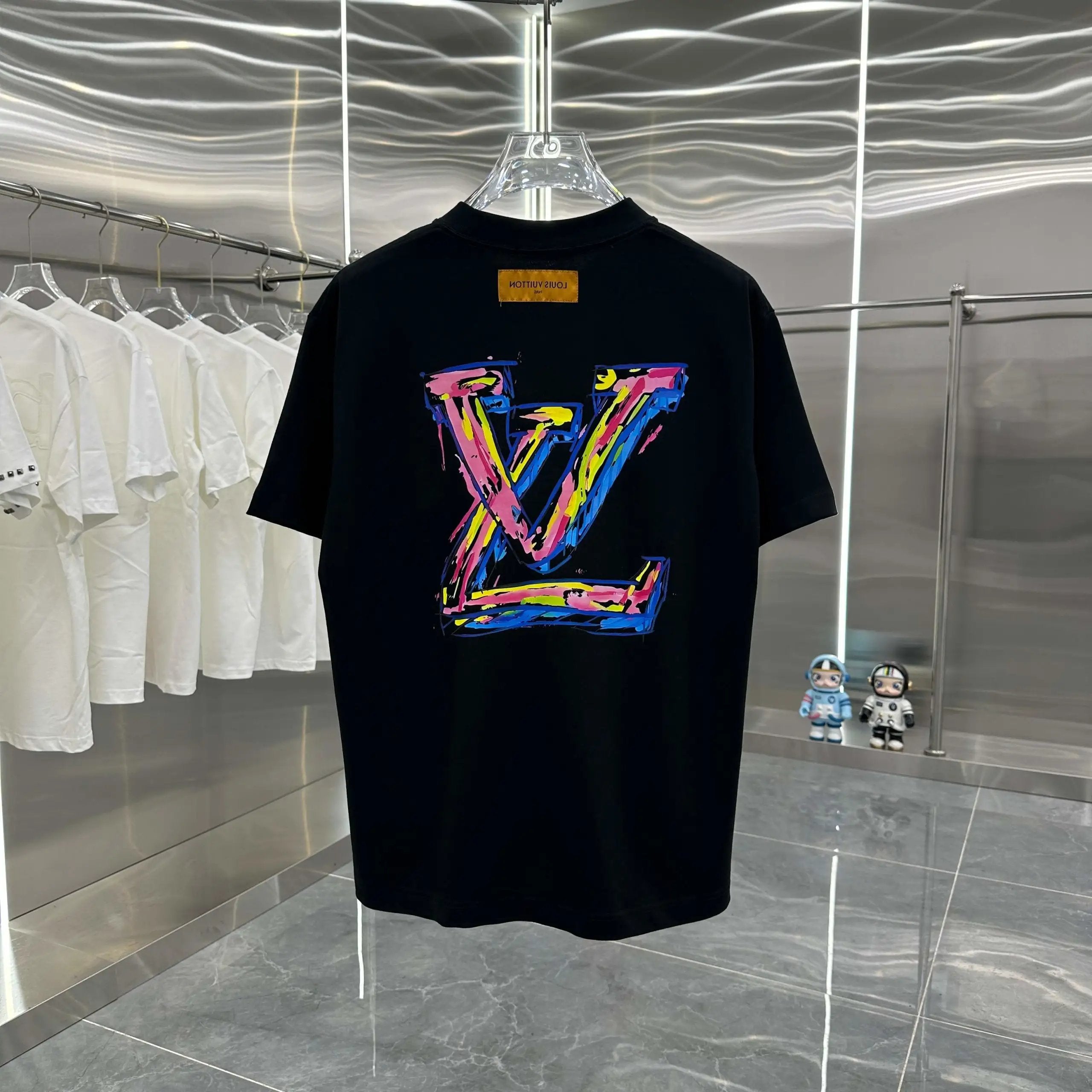 Louis Vuitton LV T-shirt Back Graffiti Colorful Print logo round Neck Short Sleeve25ss New pure cotton T Unisex T-Shirt OS Loose Fit Base Shirt Top Half Sleeve T-Shirt