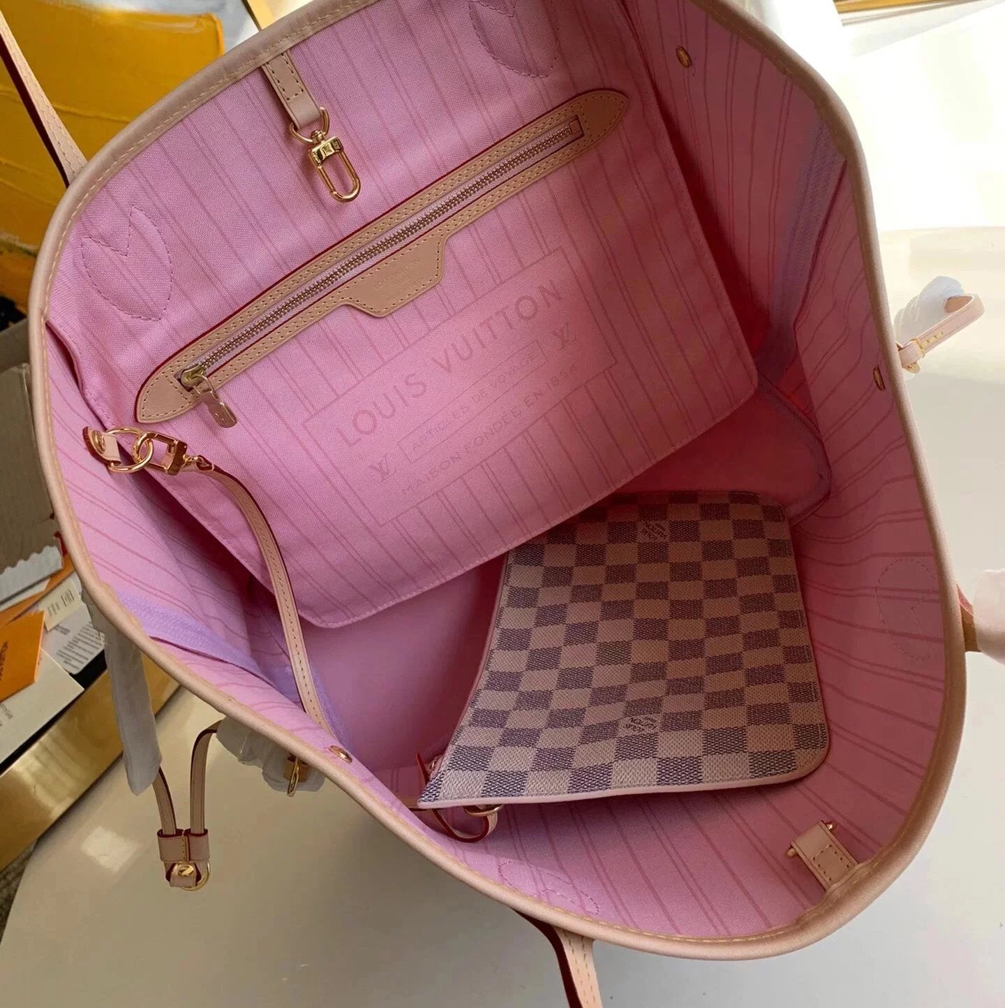 Louis Vuitton LV Women's Bag Top version Medium32cm Handbag Shopping Bag Presbyopic Chessboard Plaid Black Plaid White Plaid