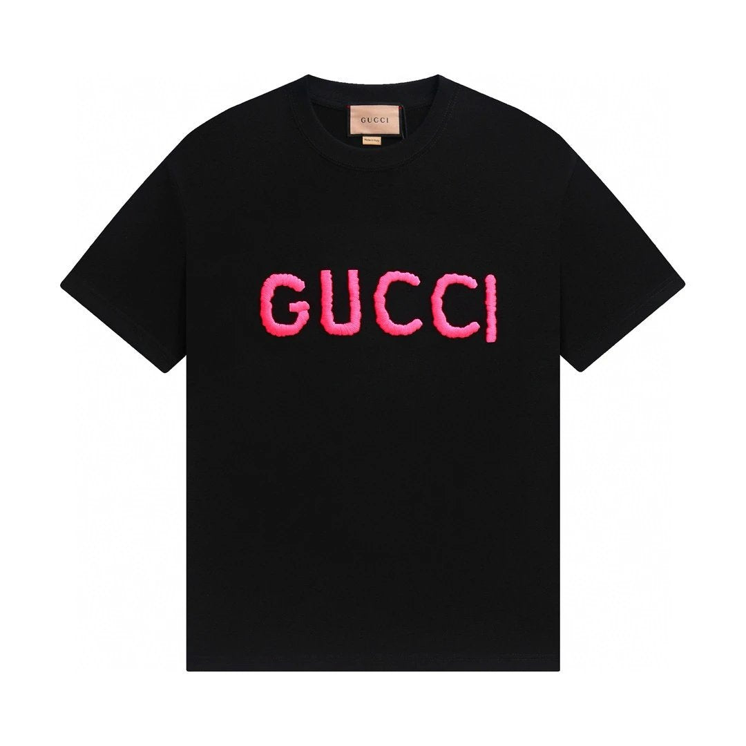 Gucci T-shirt Red brand on the chest logo round Neck Short Sleeve25ss New pure cotton T Unisex T-Shirt OS Drop Shoulder Loose Fit Base Shirt Top T-Shirt Short Sleeve