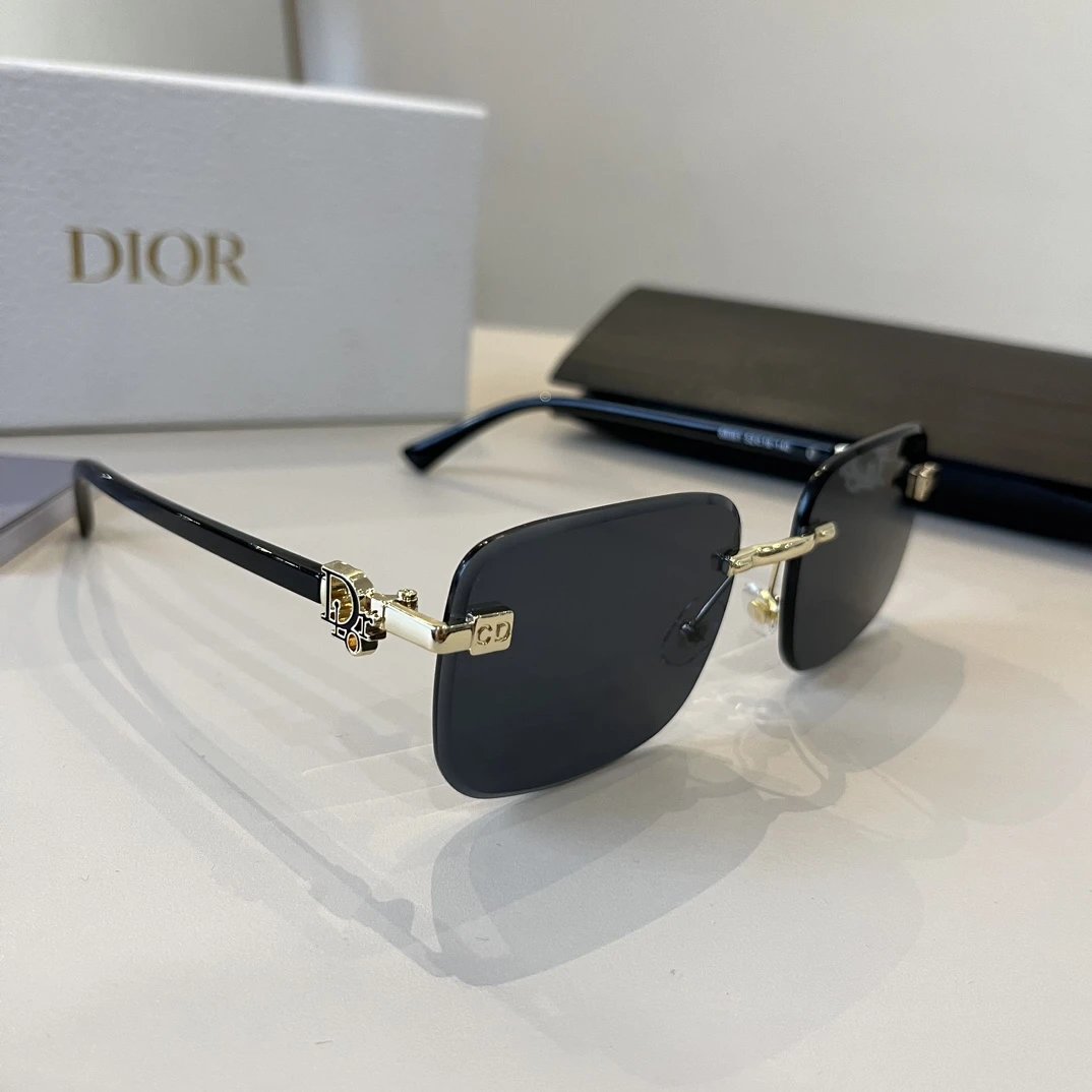 Dior Sunglasses Letter Gold Label Temple Sunglasses Slimming Non-Prescription Unisex Couple Style Driving Beach Fishing UV Protection25ss New Sports Casual Versatile