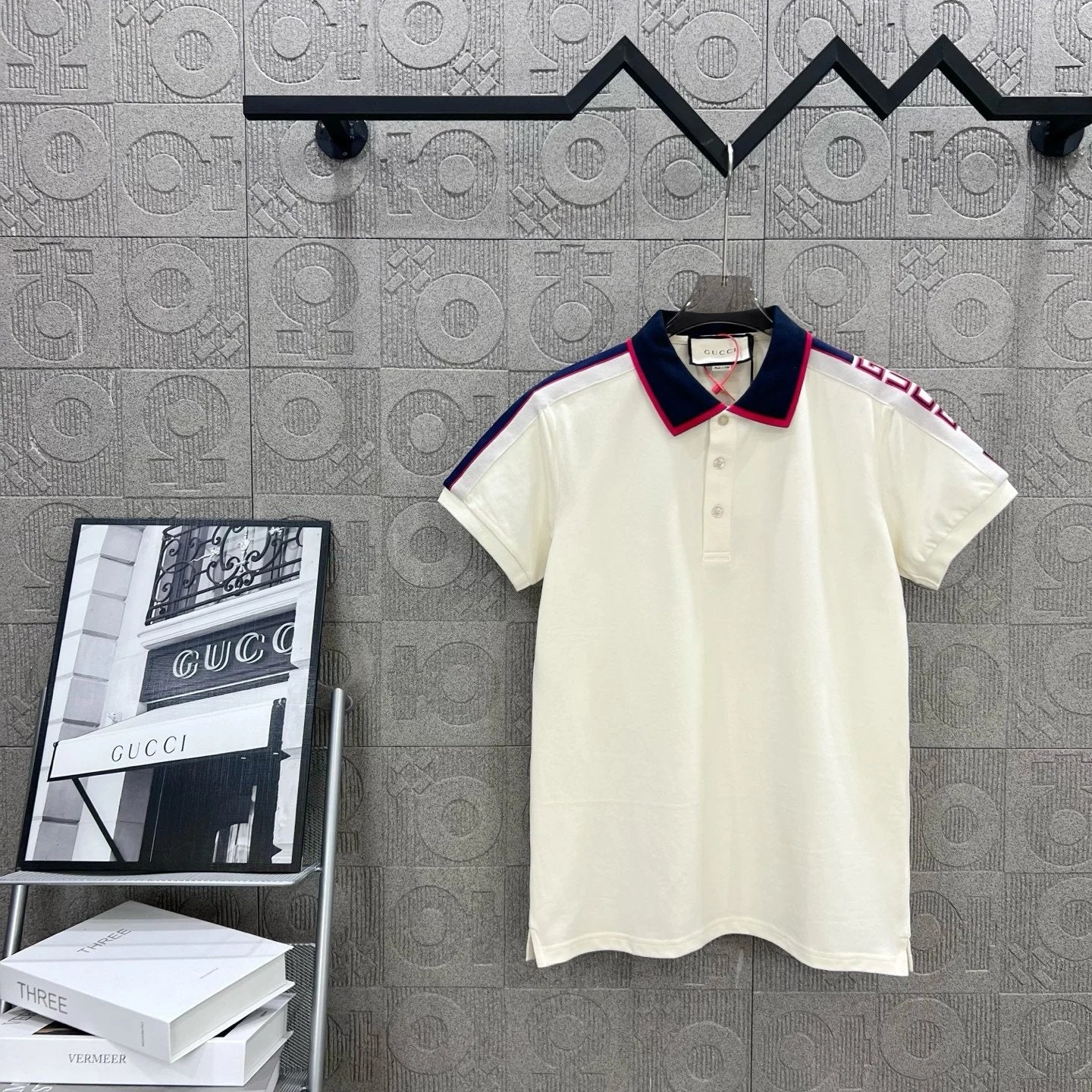 Gucci T-shirt Double-breasted G Small logoPOLO Shirt Lapel Short Sleeve25ss New Unisex Summer Short Sleeve OS Loose T Business Half Sleeve Shirt Plus Size T-Shirt