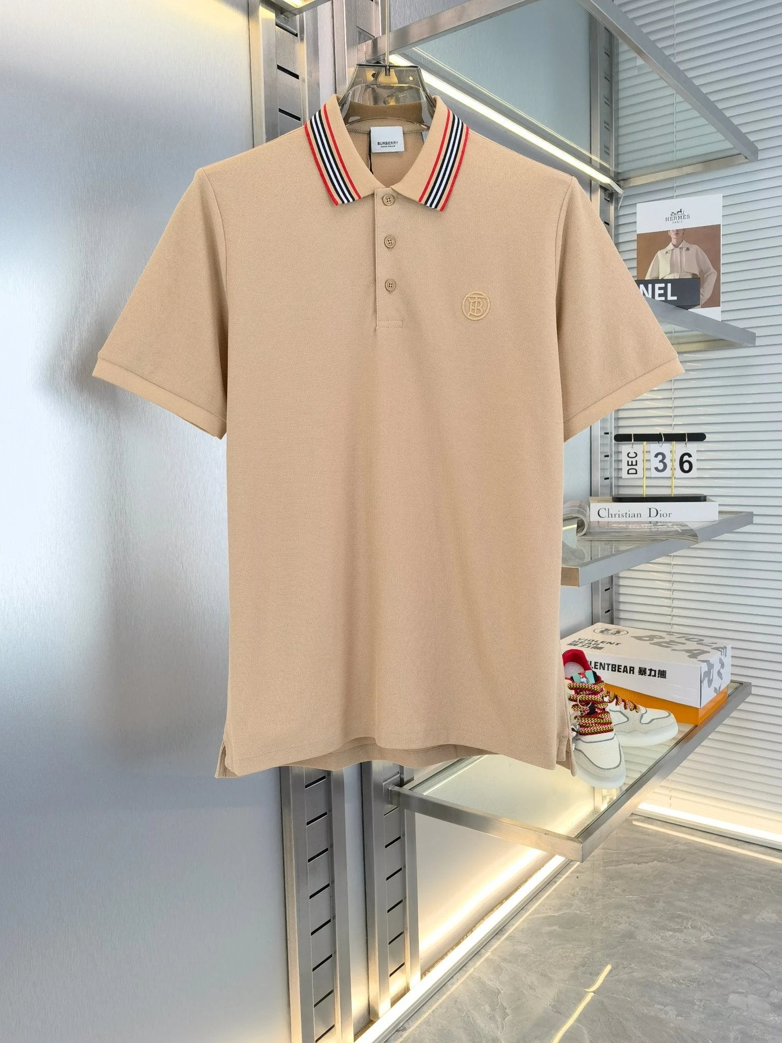 Burberry T-shirt Striped Neckline logo Knitting POLO Shirt Lapel Short Sleeve25ss New Unisex Summer Short Sleeve OS Loose T Business Half Sleeve Shirt Plus Size T-Shirt