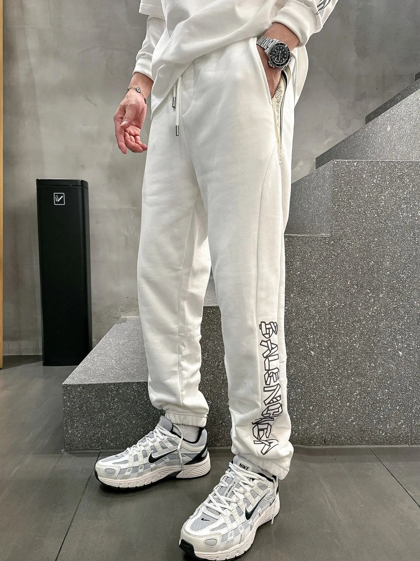 Balenciaga Sweatpants 713D Glue Letter Embossed Letter Jogger Sweatpants Unisex Long Pants Drawstring Winter Loose Plus Size Casual Pants High Waist Color Block