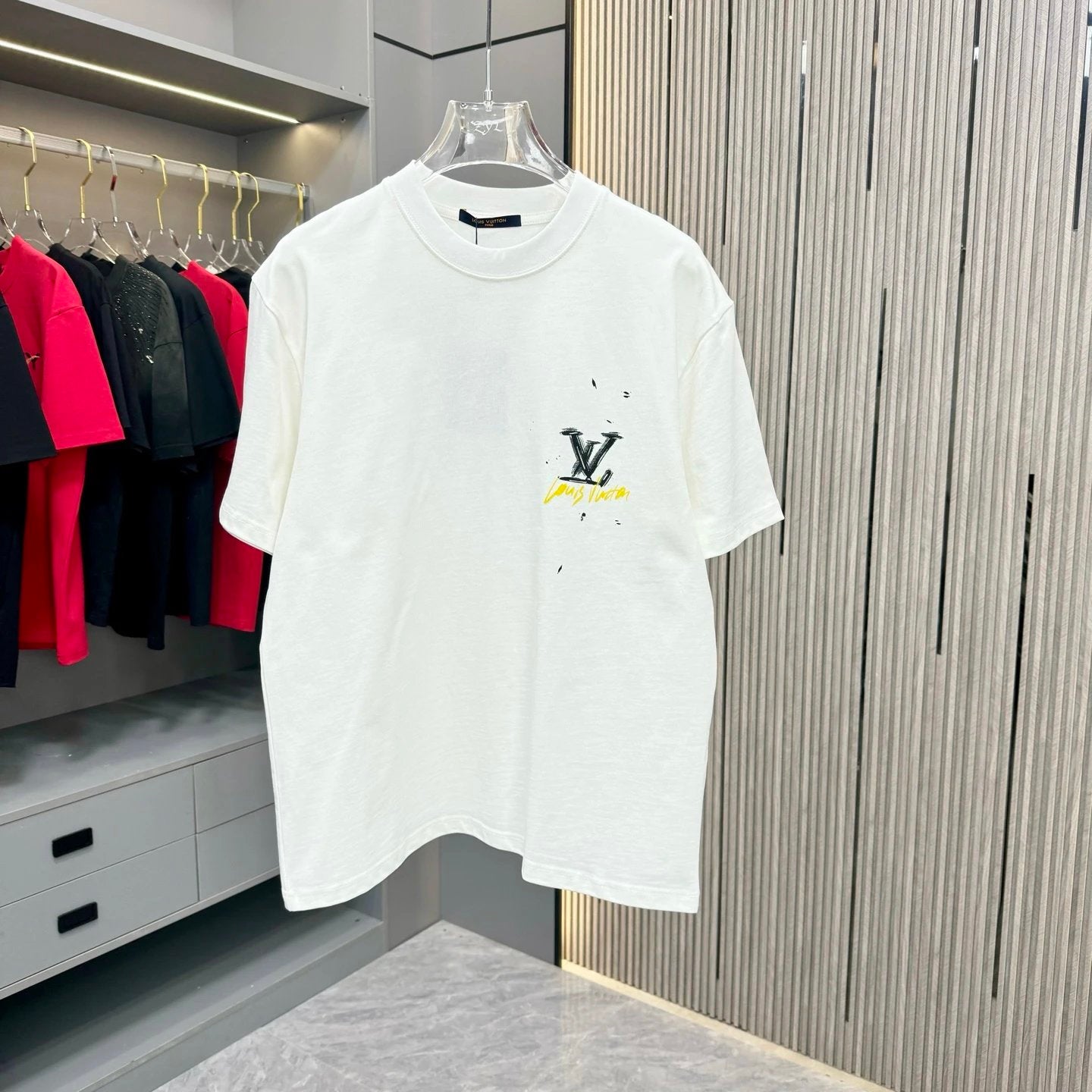 Louis Vuitton LV T-shirt Backside Dot Print Craft logo round Neck Short Sleeve25ss New Pure Cotton Unisex Style T T-shirt OS Loose Fit Base Shirt Half Sleeve T-Shirt Top Half Sleeve
