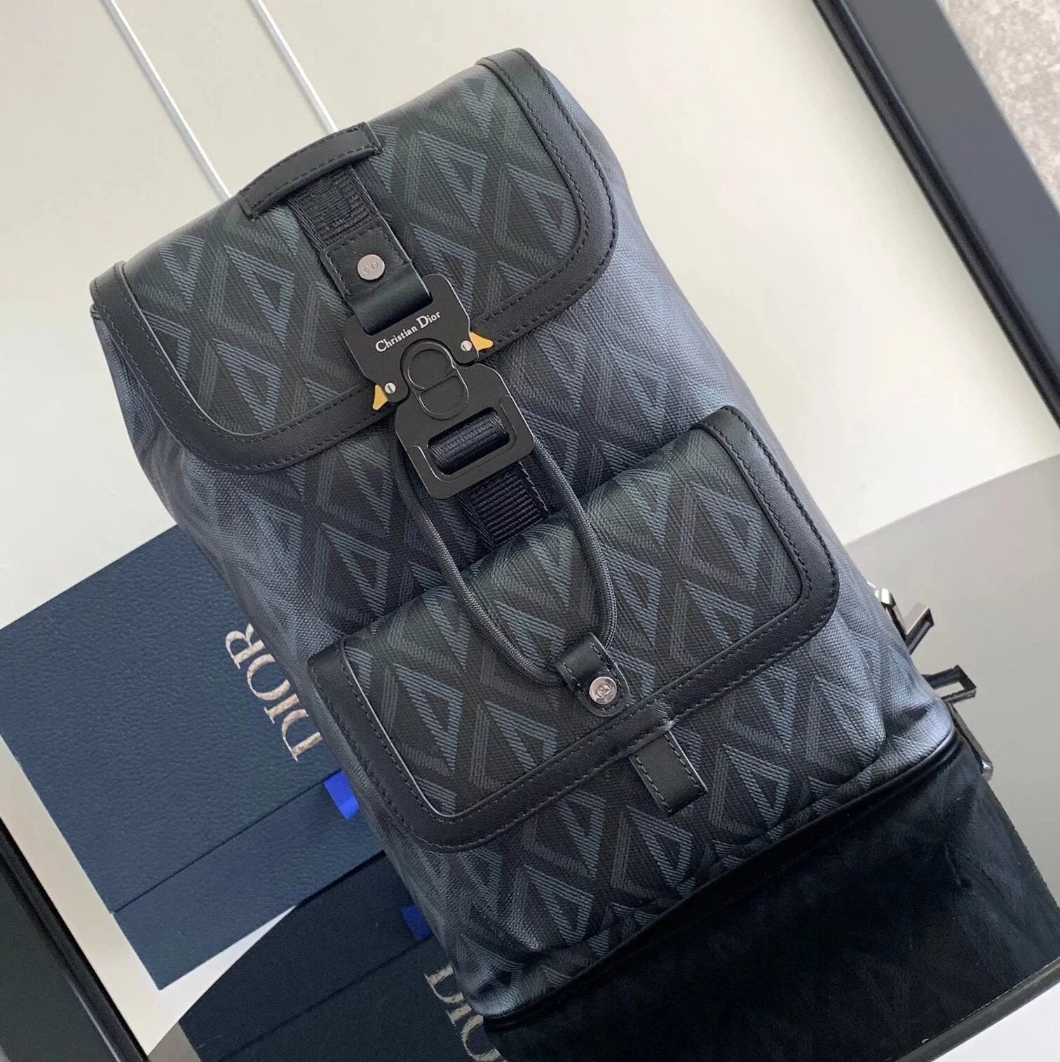 Dior Women's Bag Top version 【Version】HittheRoad Shoulder Bag New Men's Chest Bag Backpack Casual Bag Messenger Bag Men's Bag